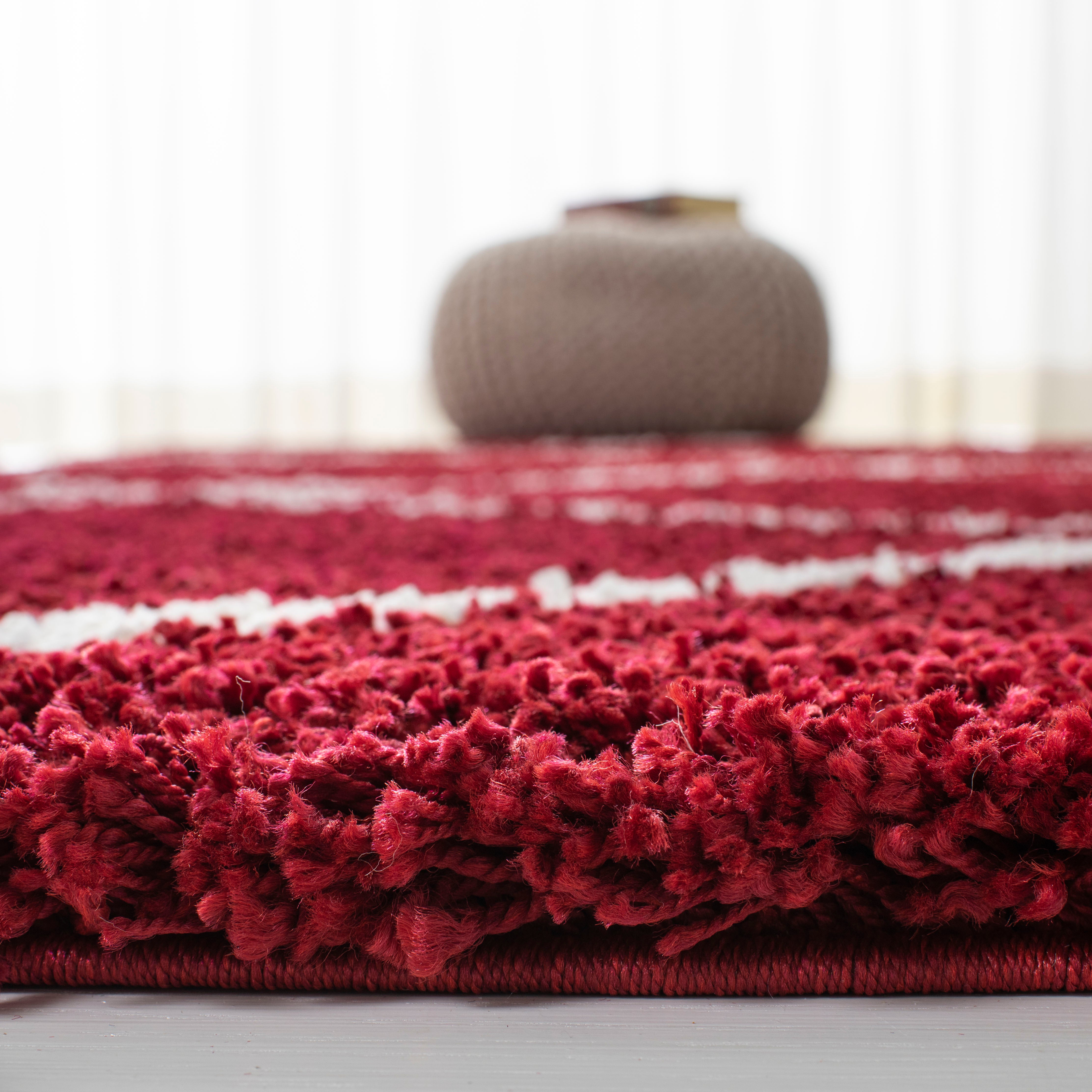 RED / IVORY