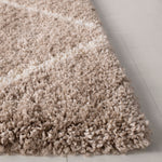 BEIGE / IVORY