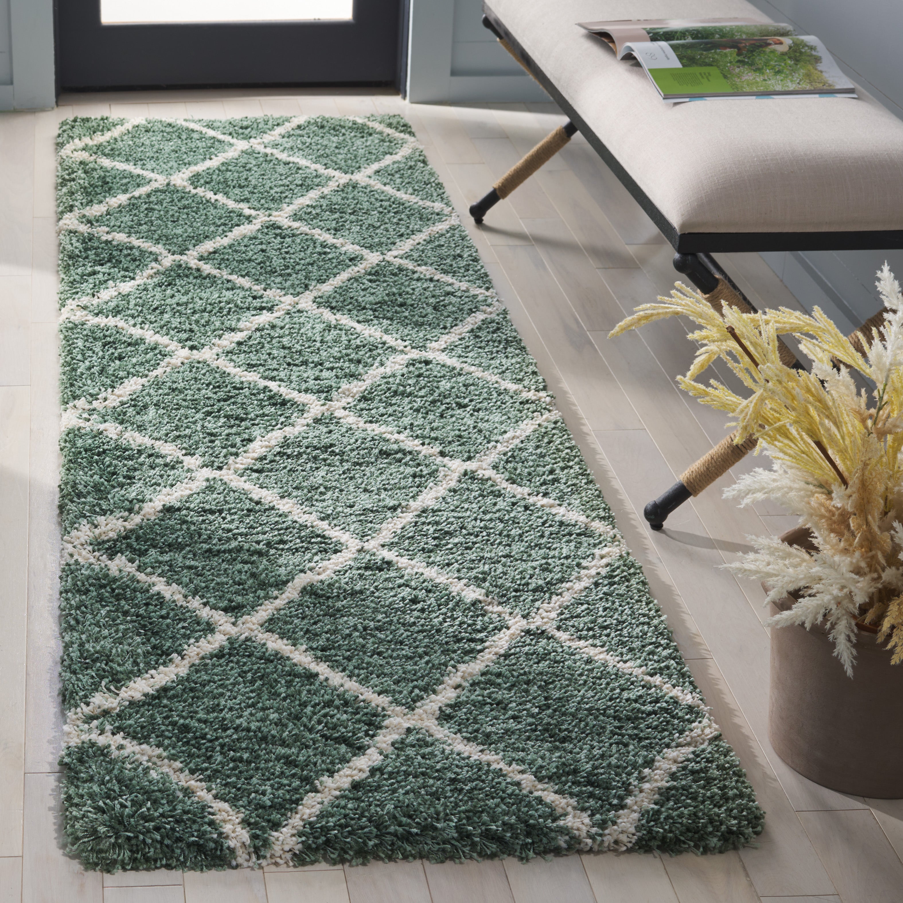 GREEN / IVORY