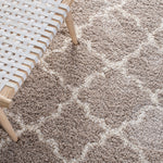 BEIGE / IVORY