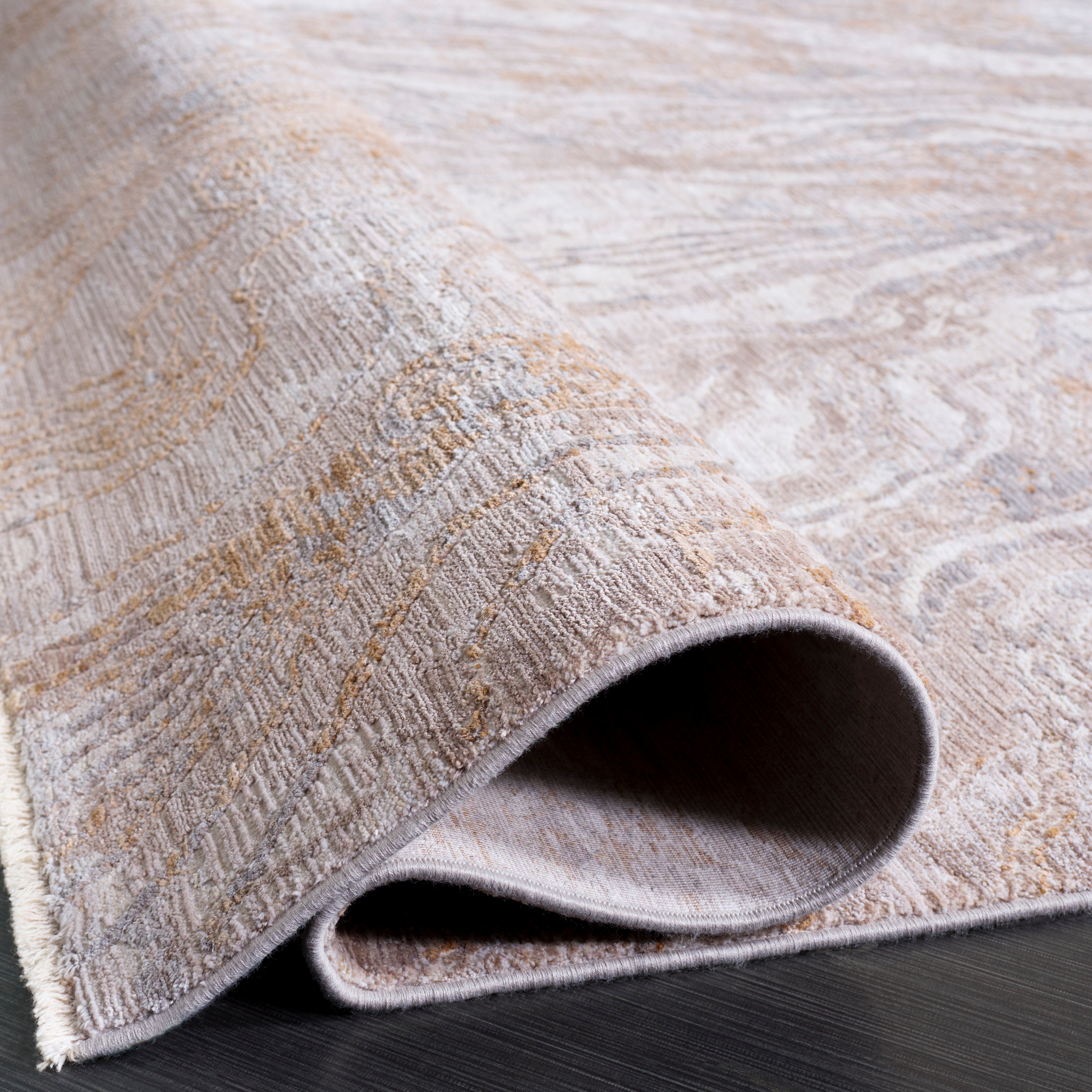 Beige / Ivory