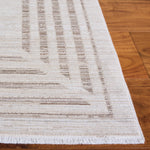 Ivory / Beige