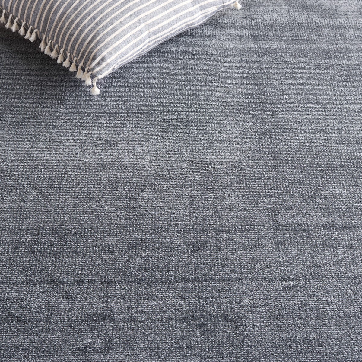 BLUE / GREY