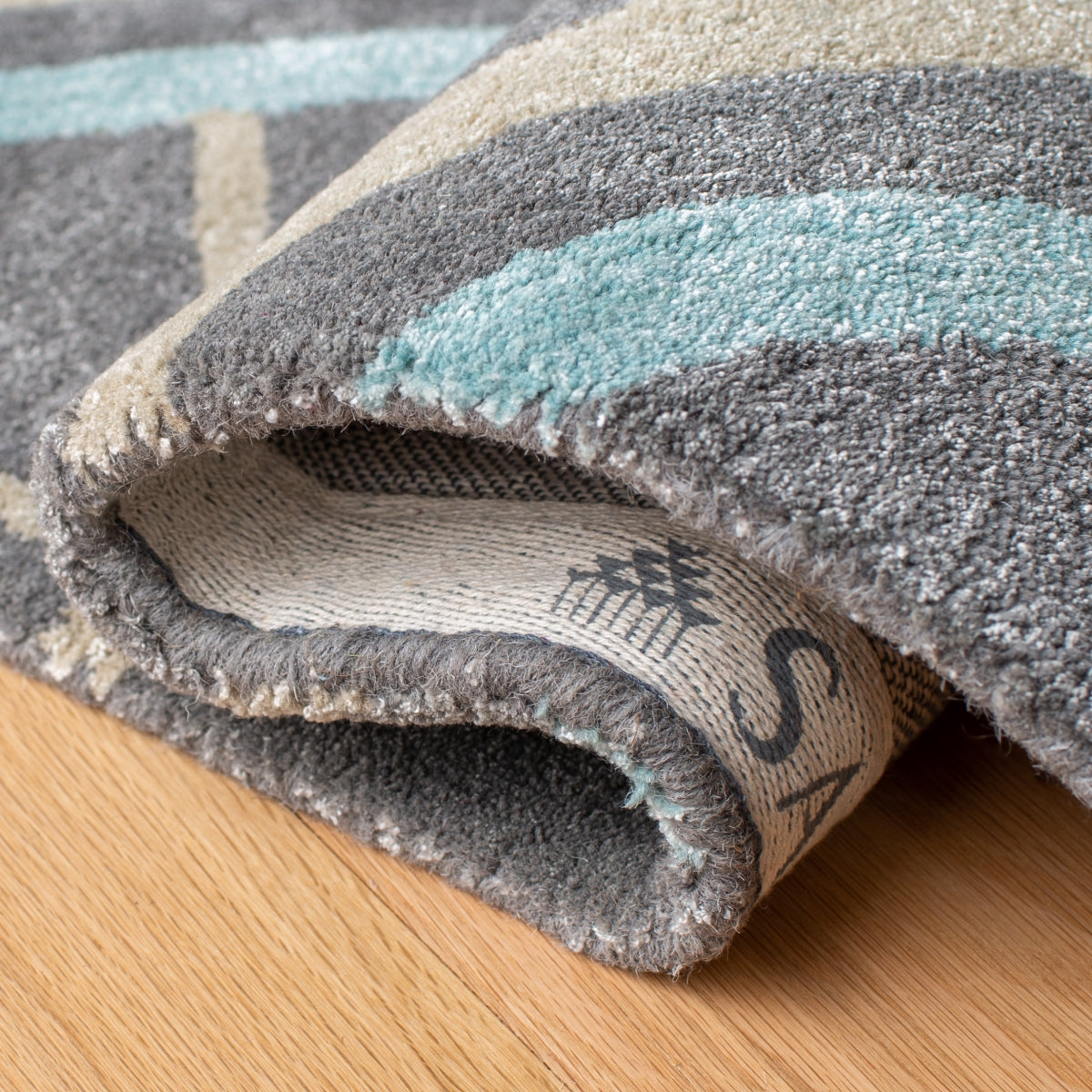 GREY / MULTI