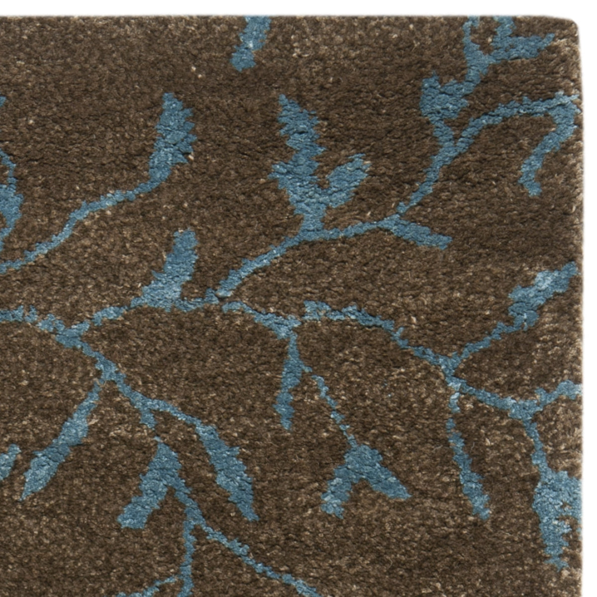 BROWN / LIGHT BLUE