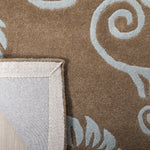 LIGHT BROWN / BLUE