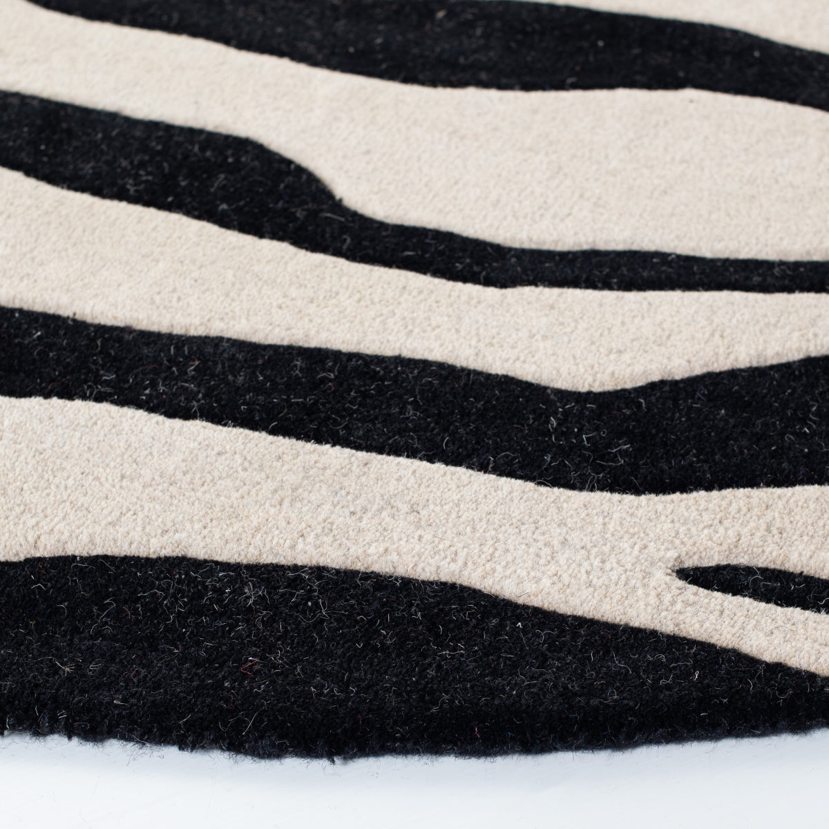 BEIGE / BLACK
