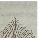 GREY / BROWN