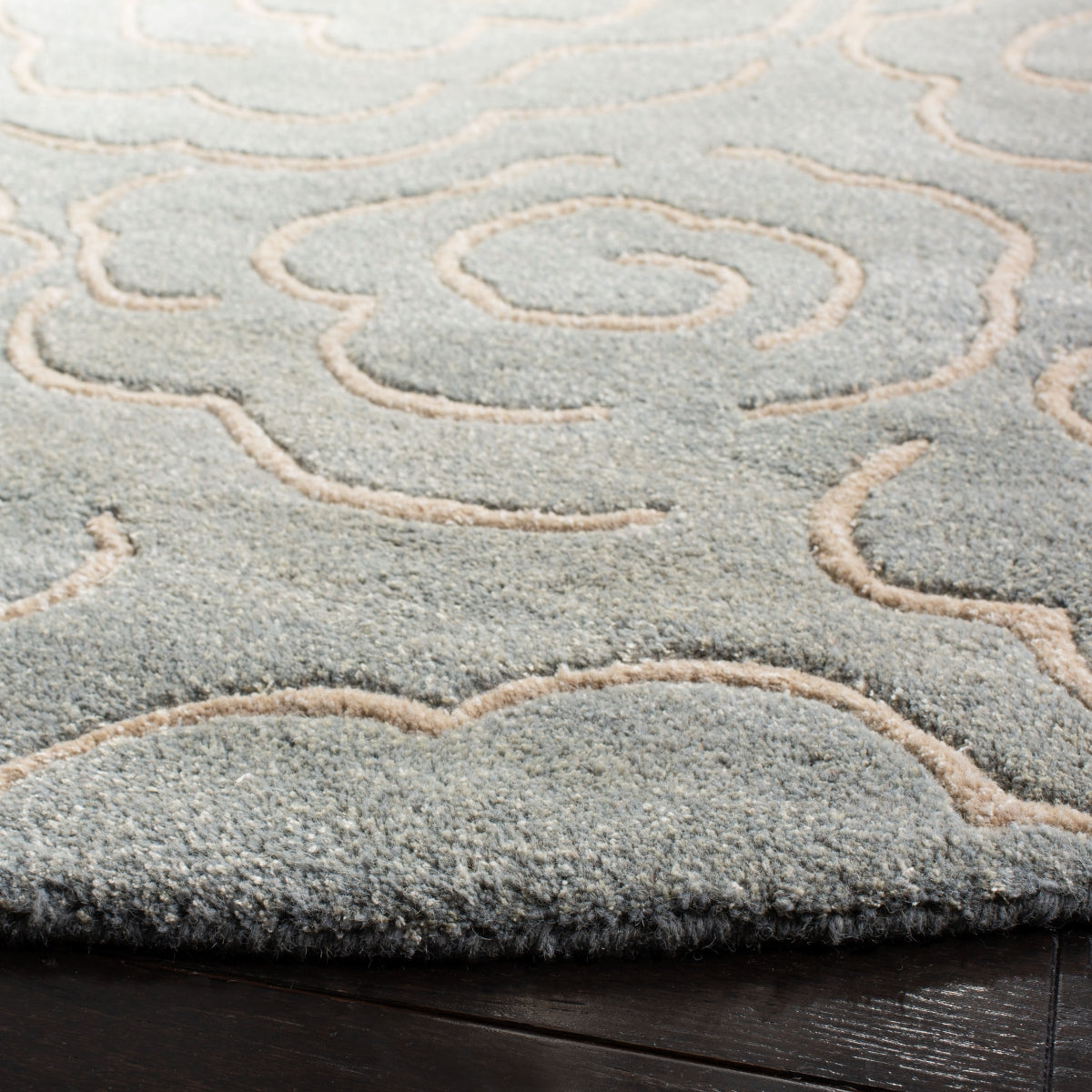SOFT LT. BLUE / IVORY