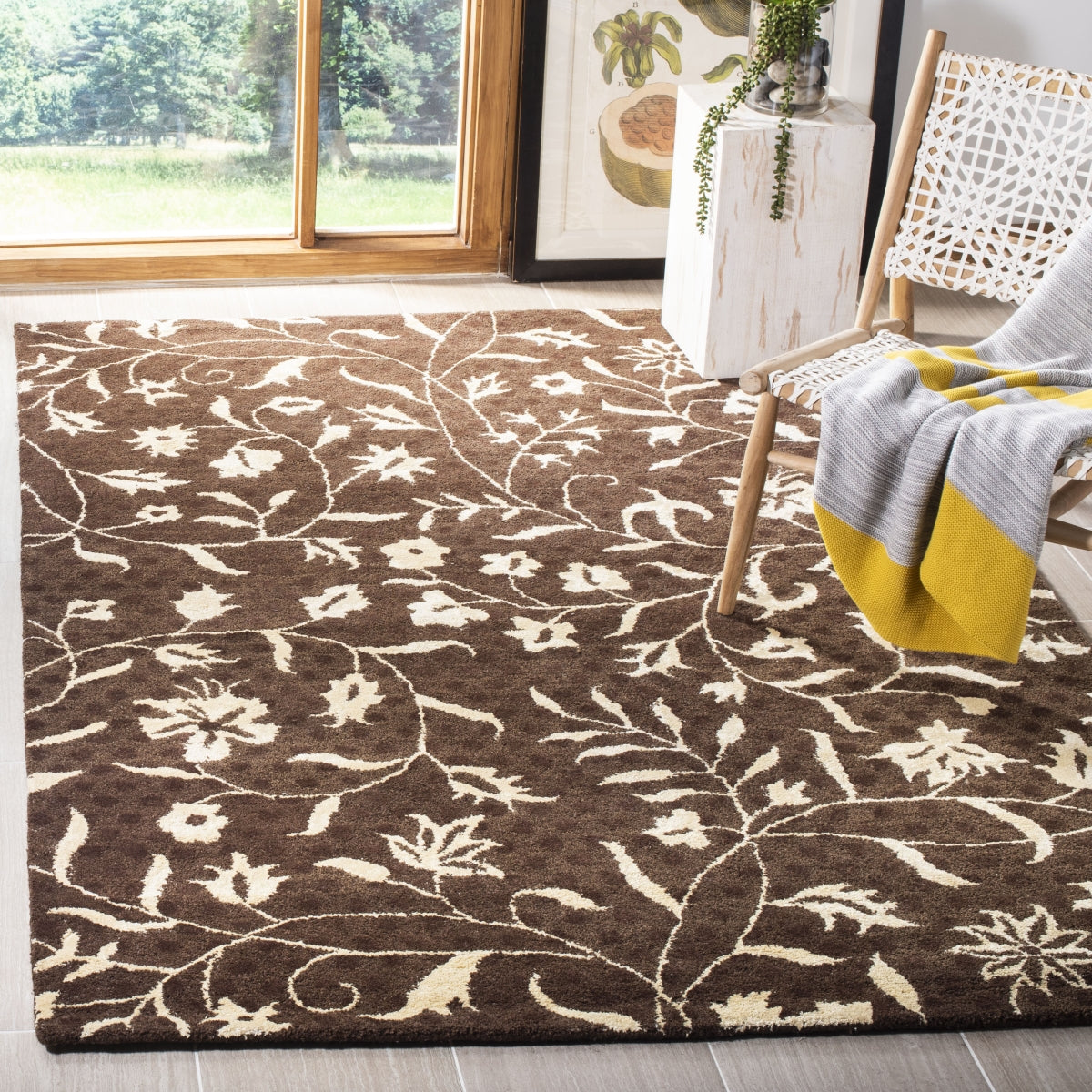 BROWN / IVORY