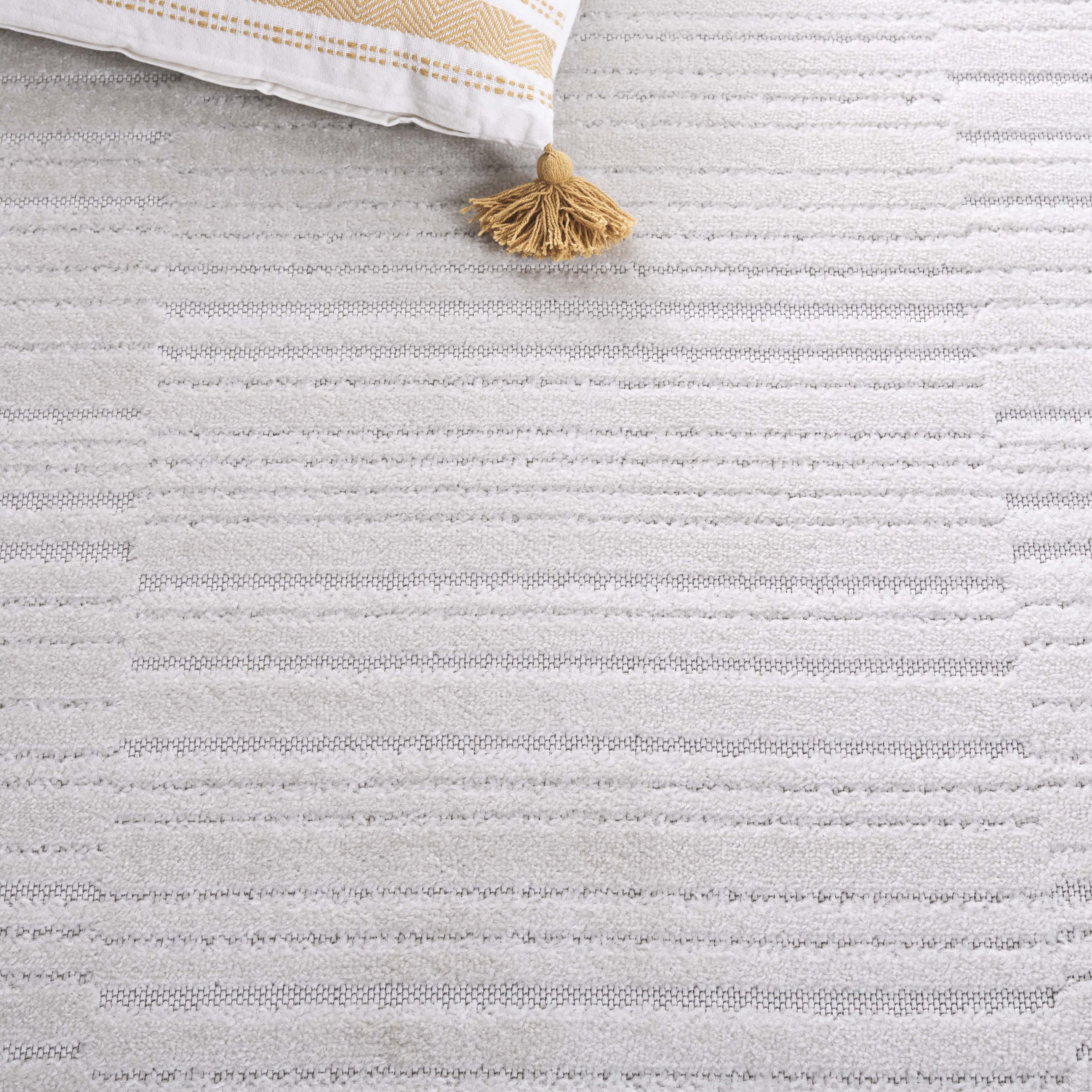 STELLA 100 – IVORY