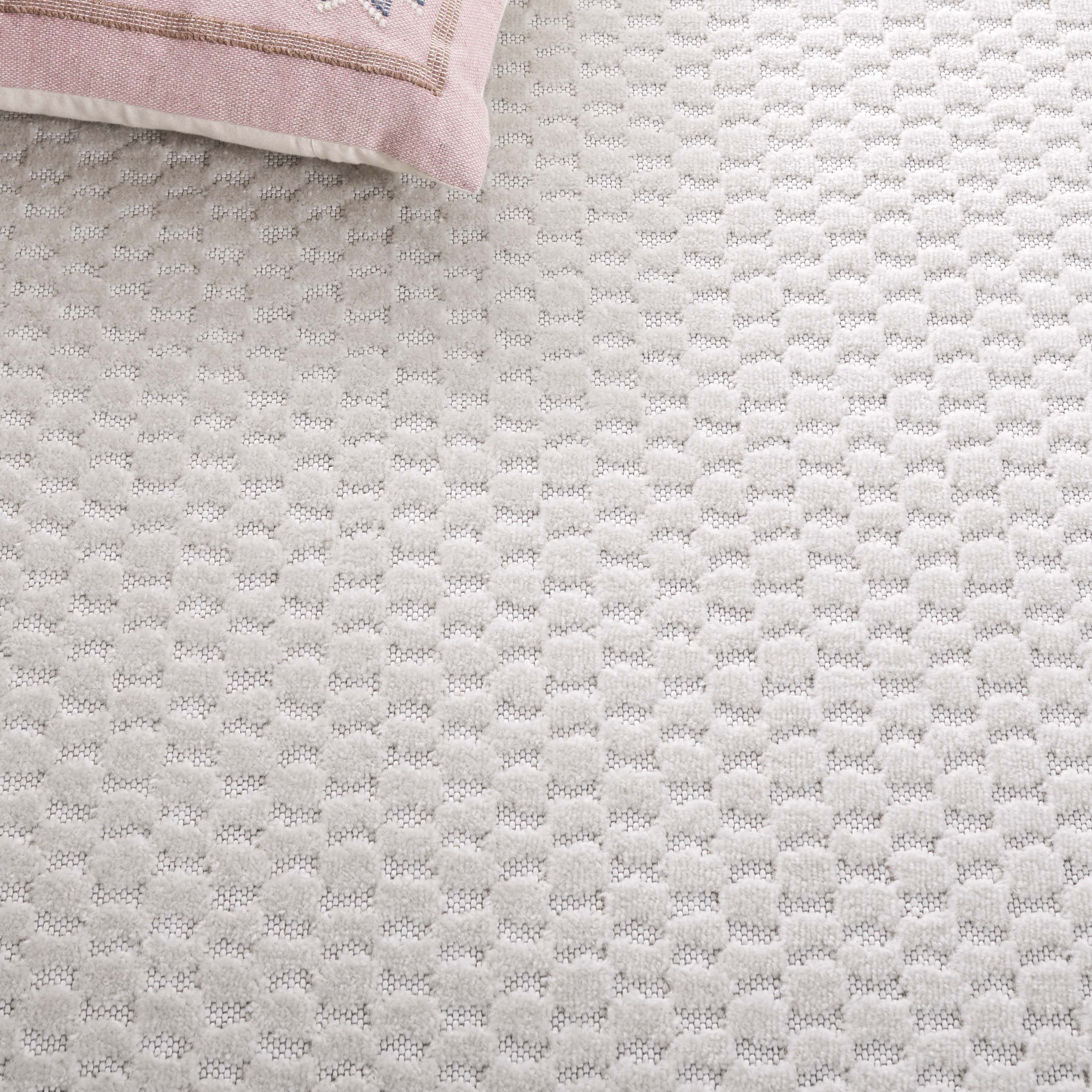 STELLA 111 – IVORY