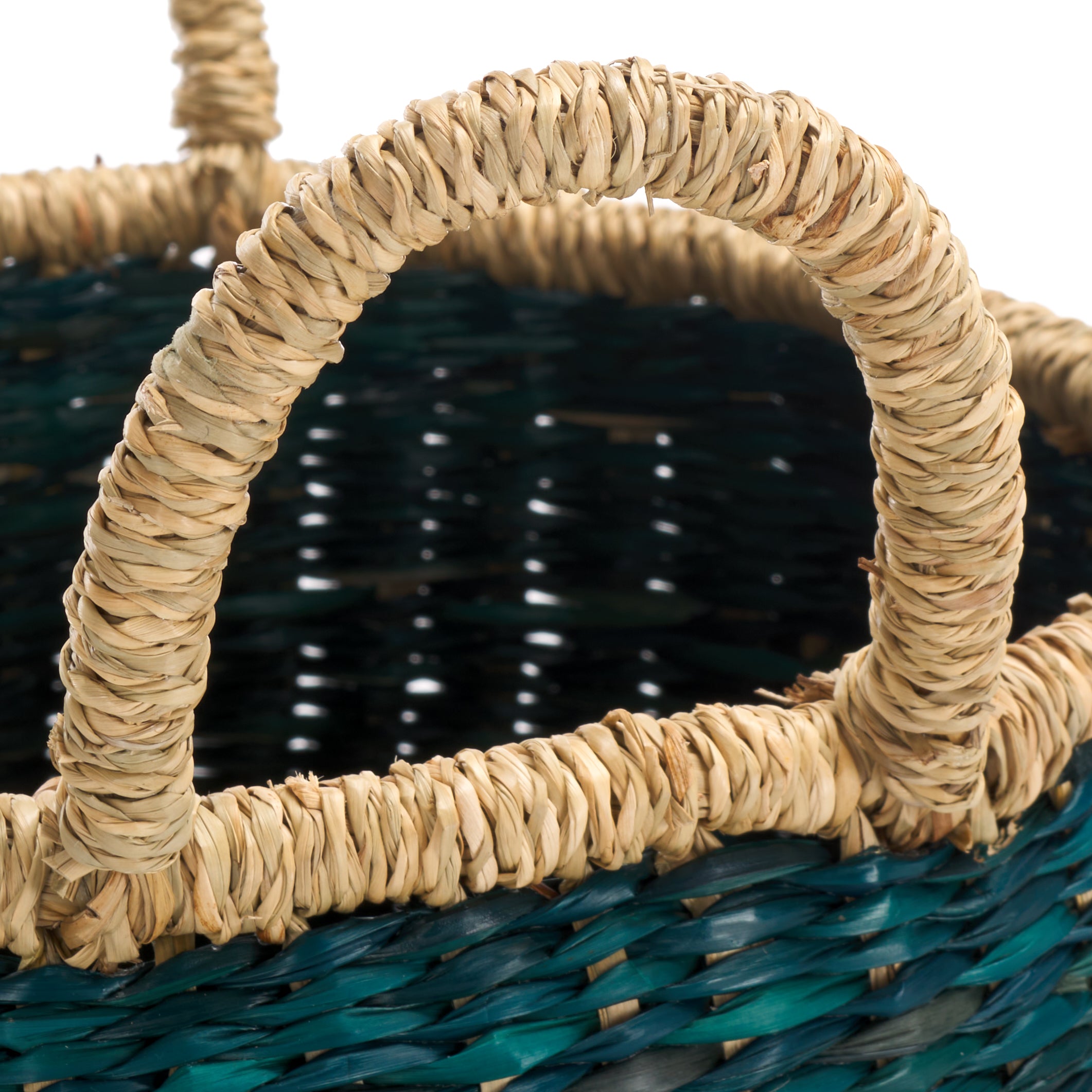 Safavieh Estra Basket With Handles, STG1815 - Green