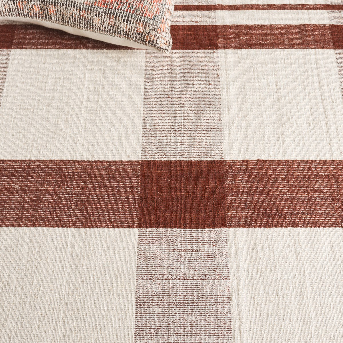 RUST / IVORY