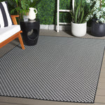 TERRACE 804 BLACK / WHITE