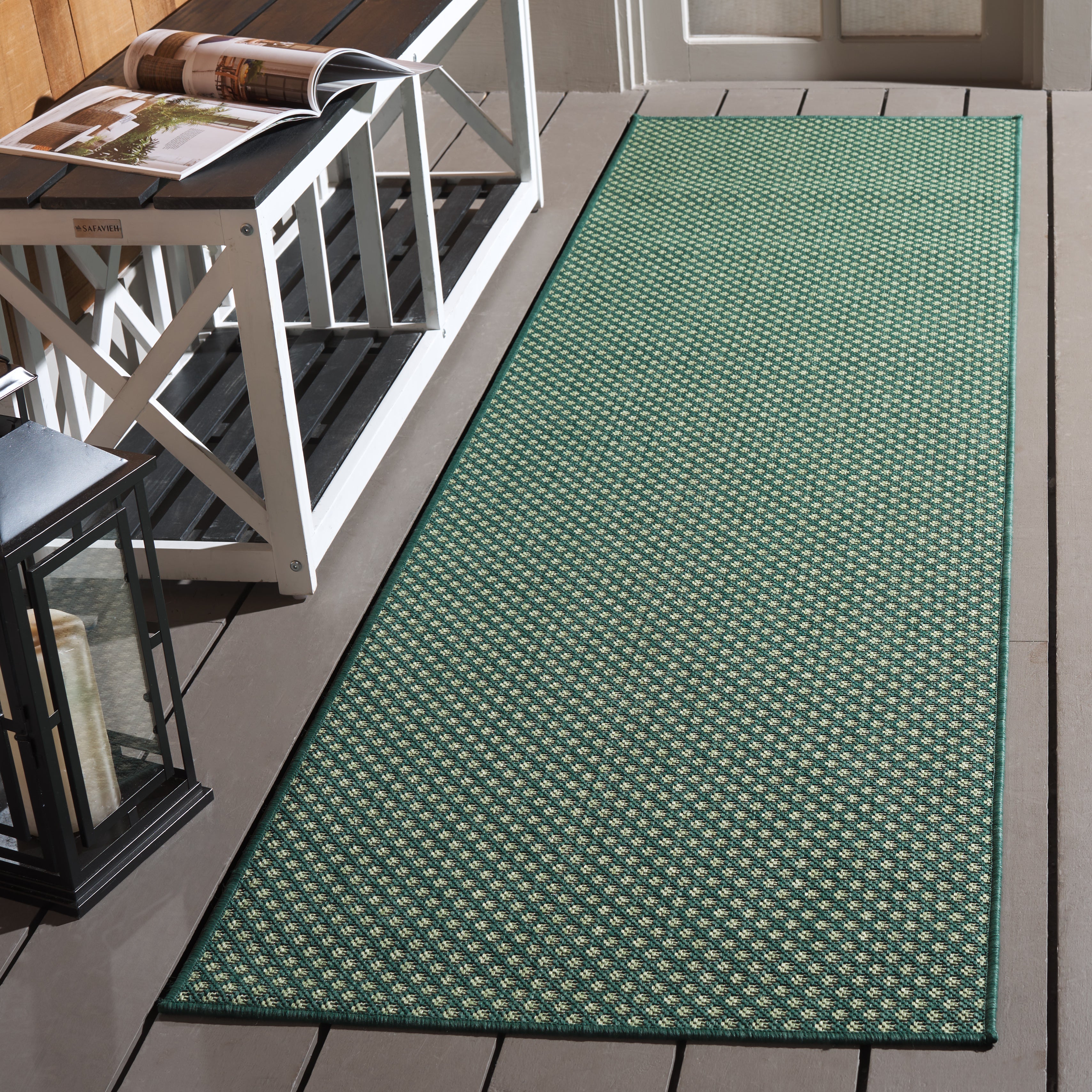 TERRACE 810 GREEN / IVORY