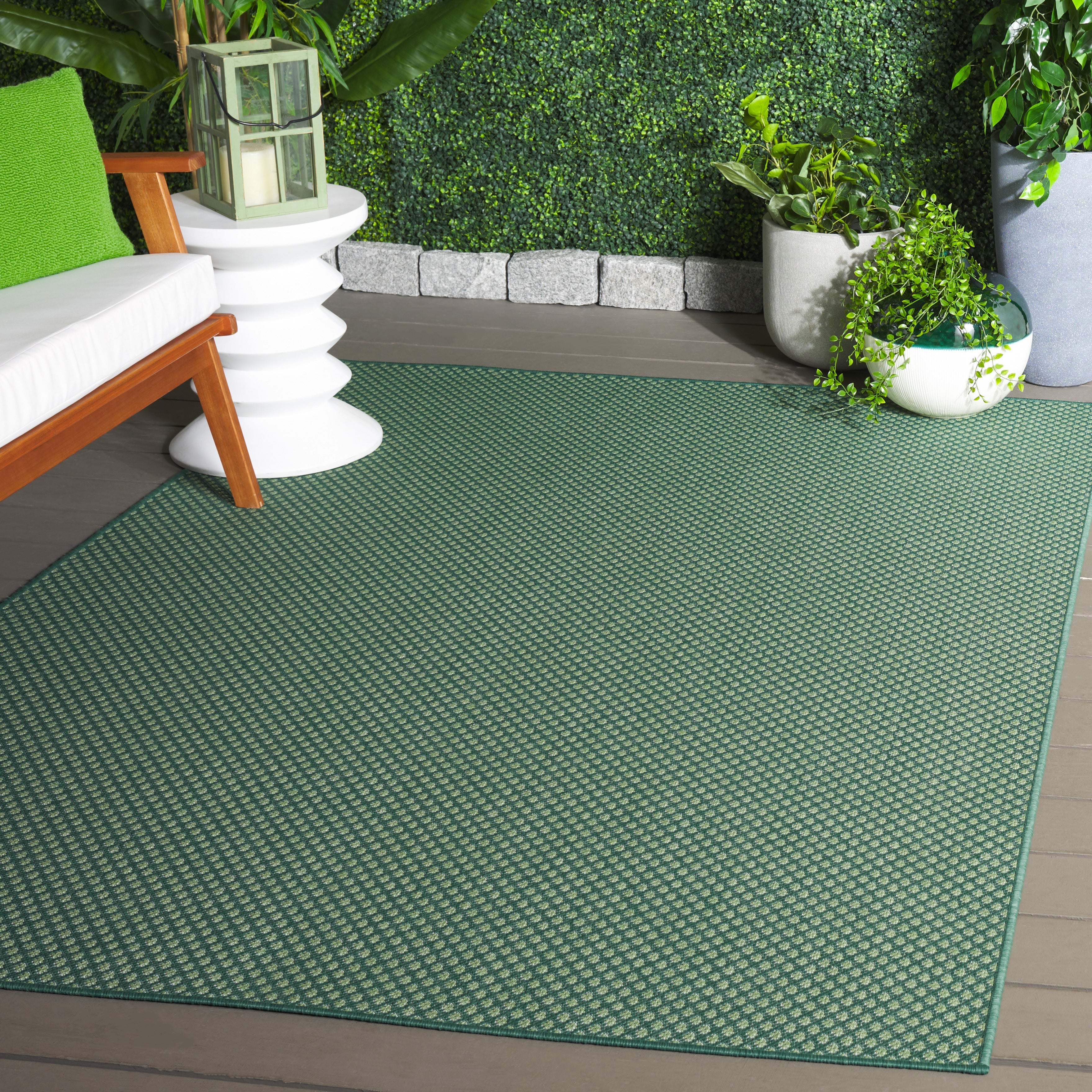 TERRACE 810 GREEN / IVORY