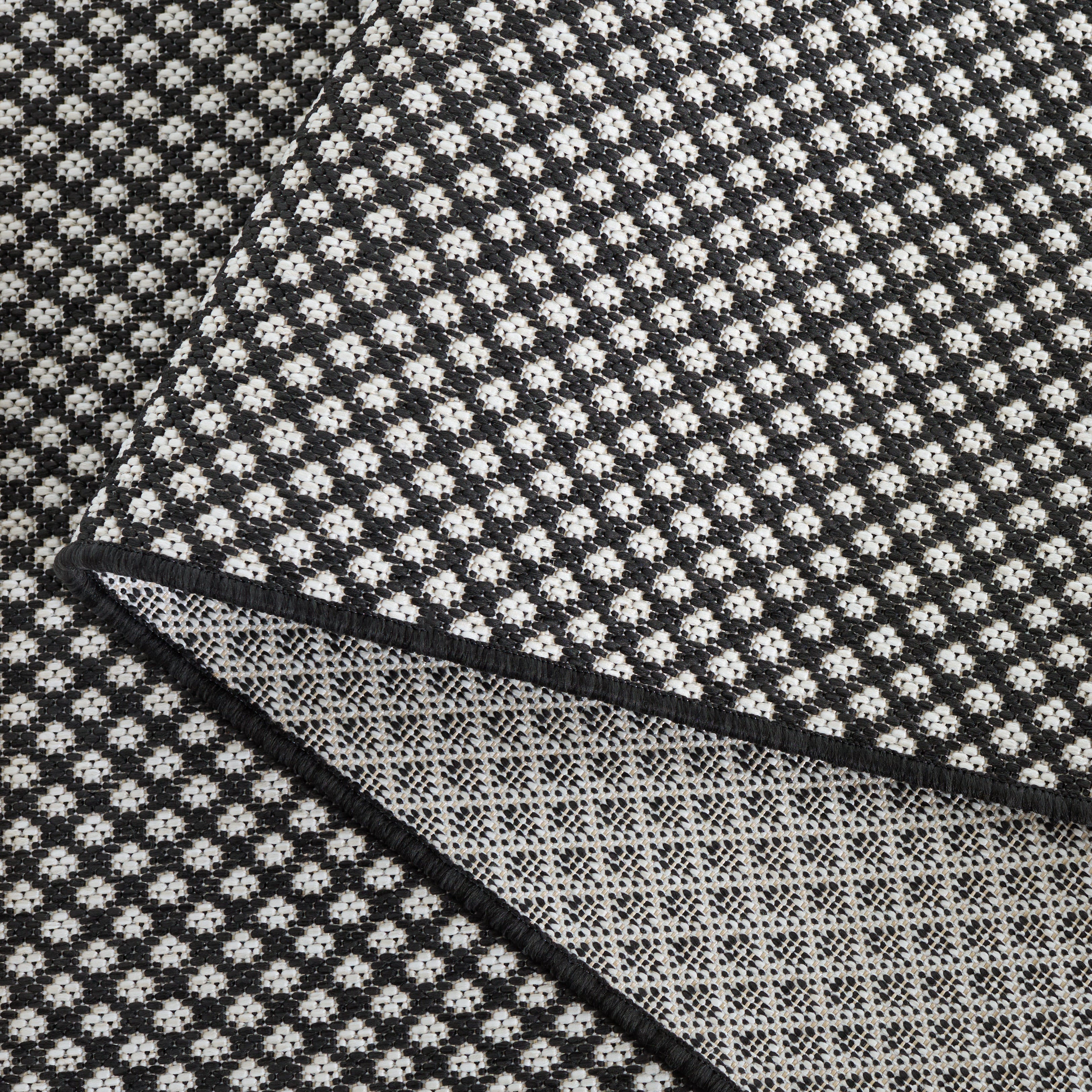 TERRACE 810 BLACK / WHITE