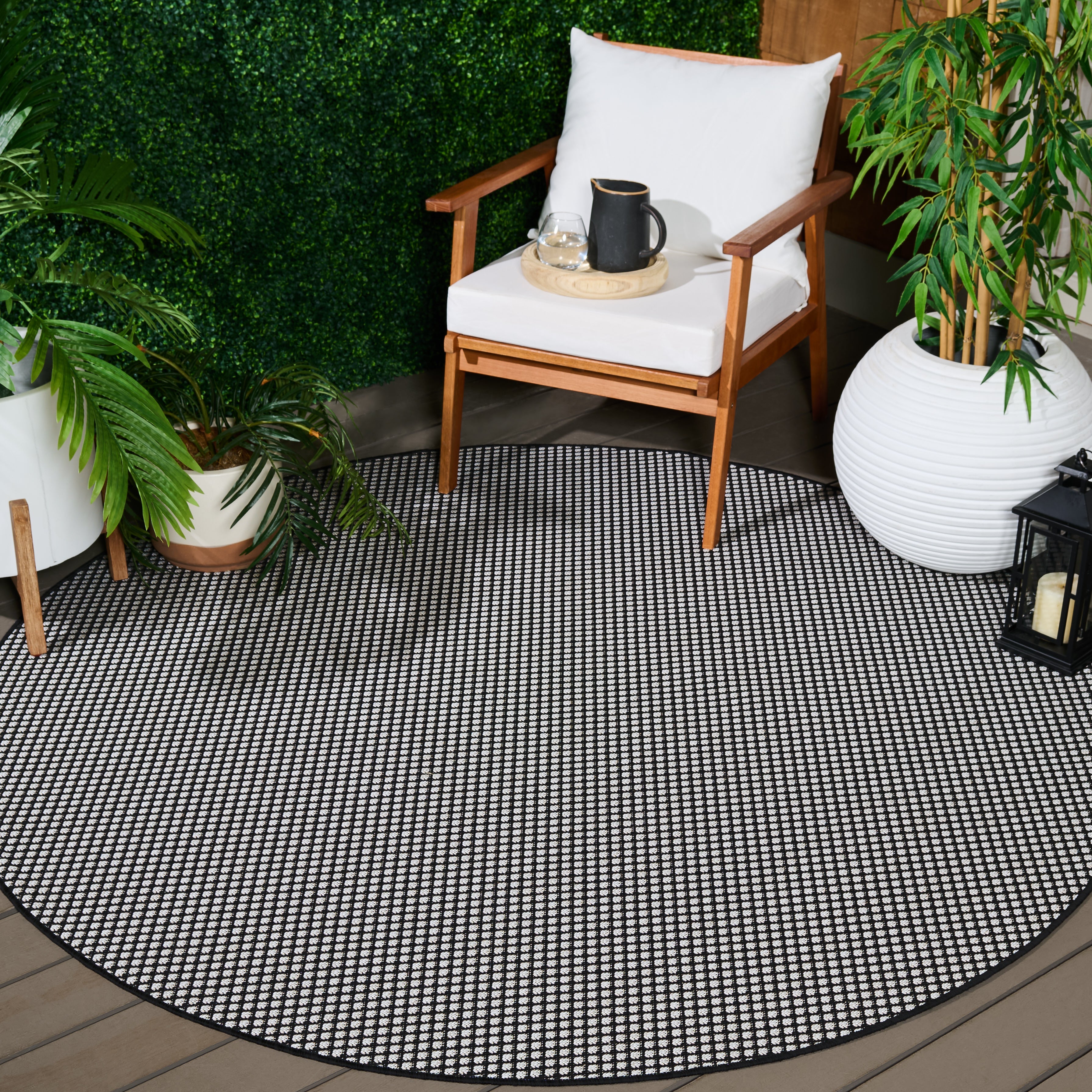 TERRACE 810 BLACK / WHITE