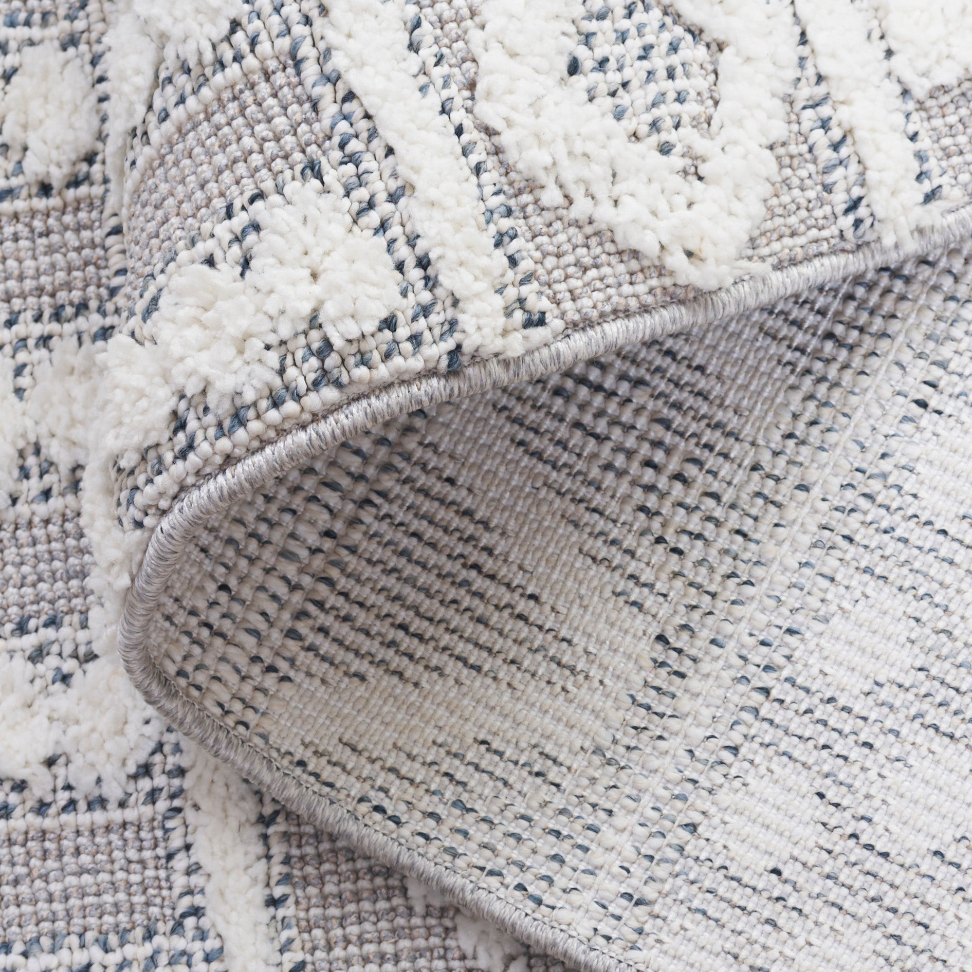 TRENDS 124 – GREY / IVORY