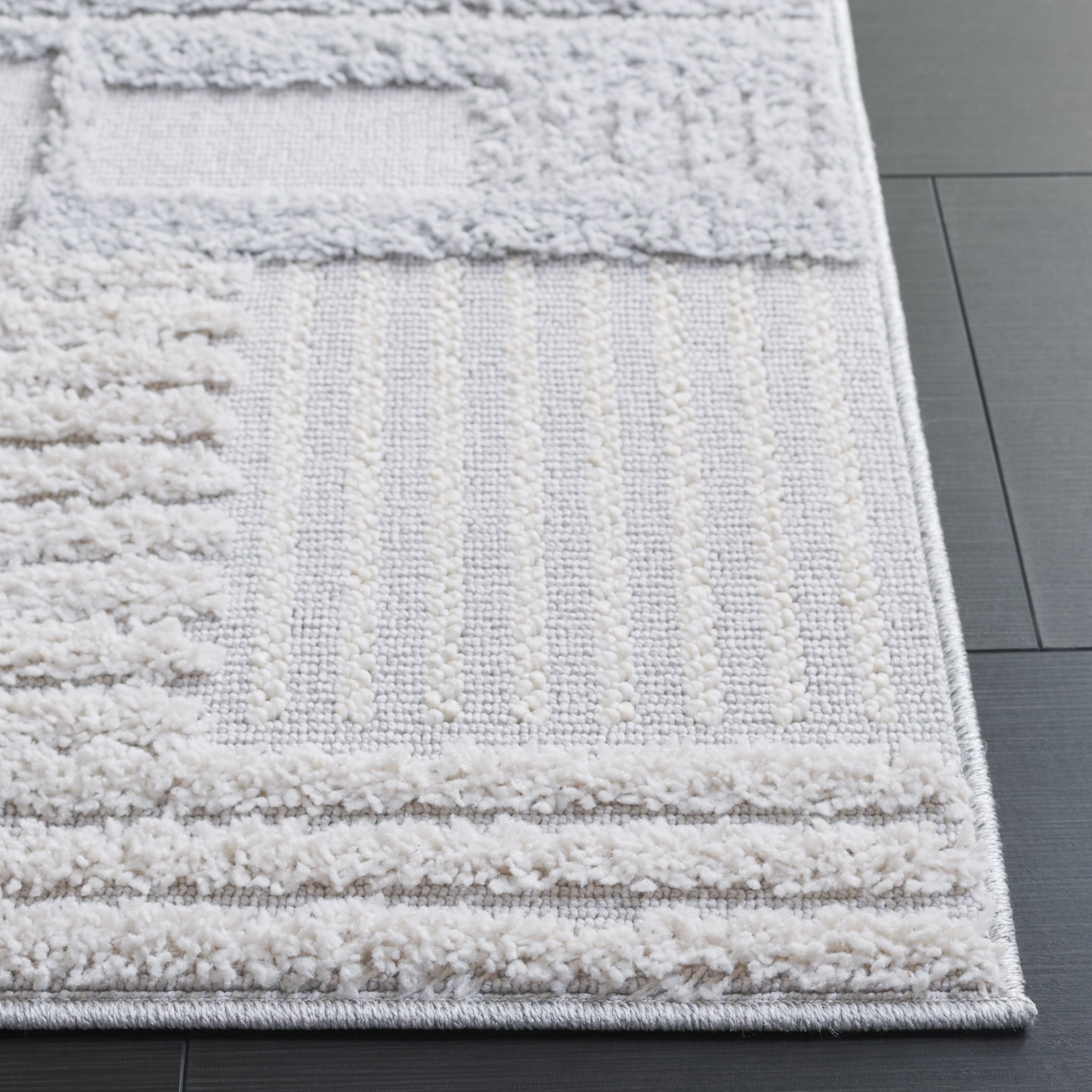 TRENDS 126 – IVORY / GREY