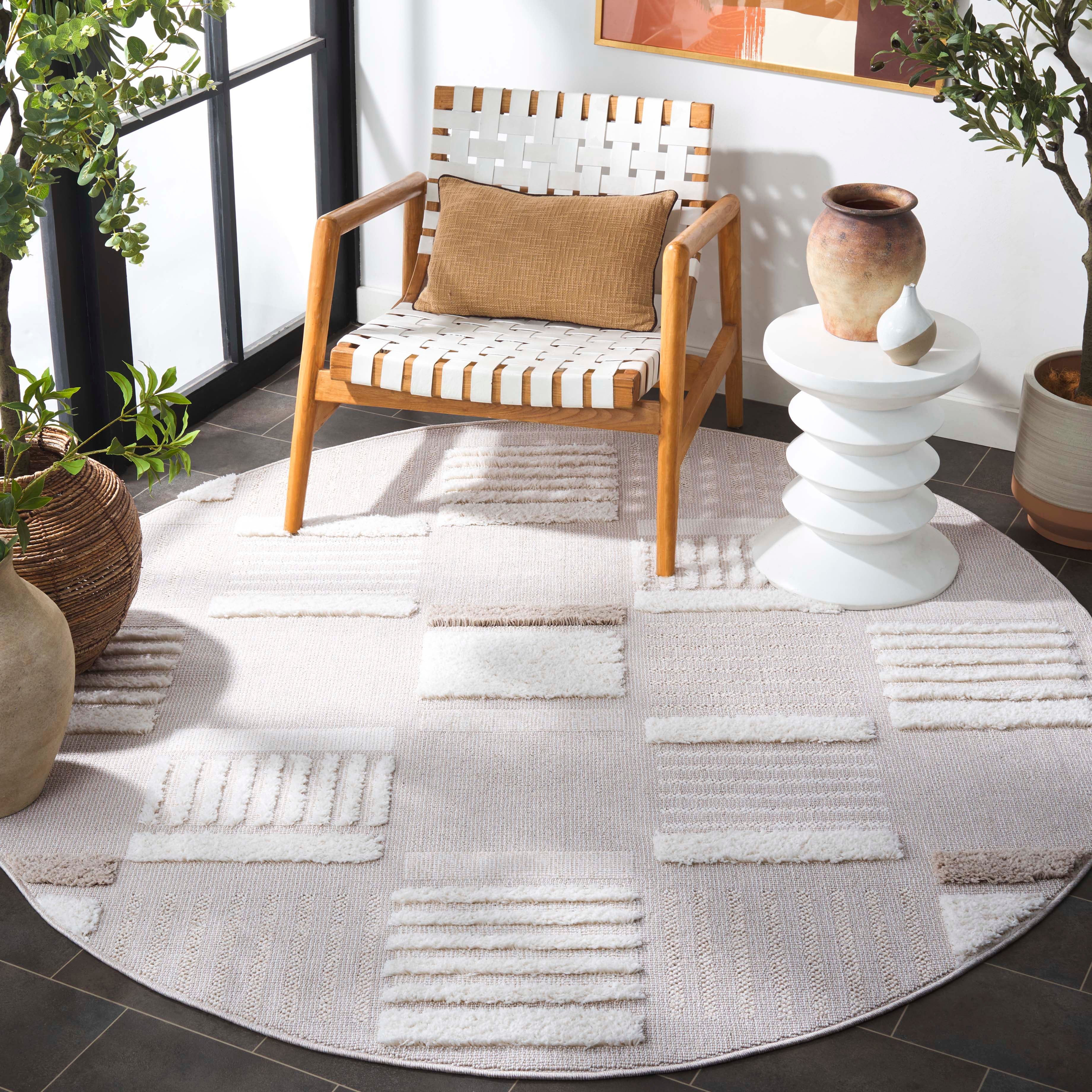 TRENDS 130 – BEIGE / IVORY