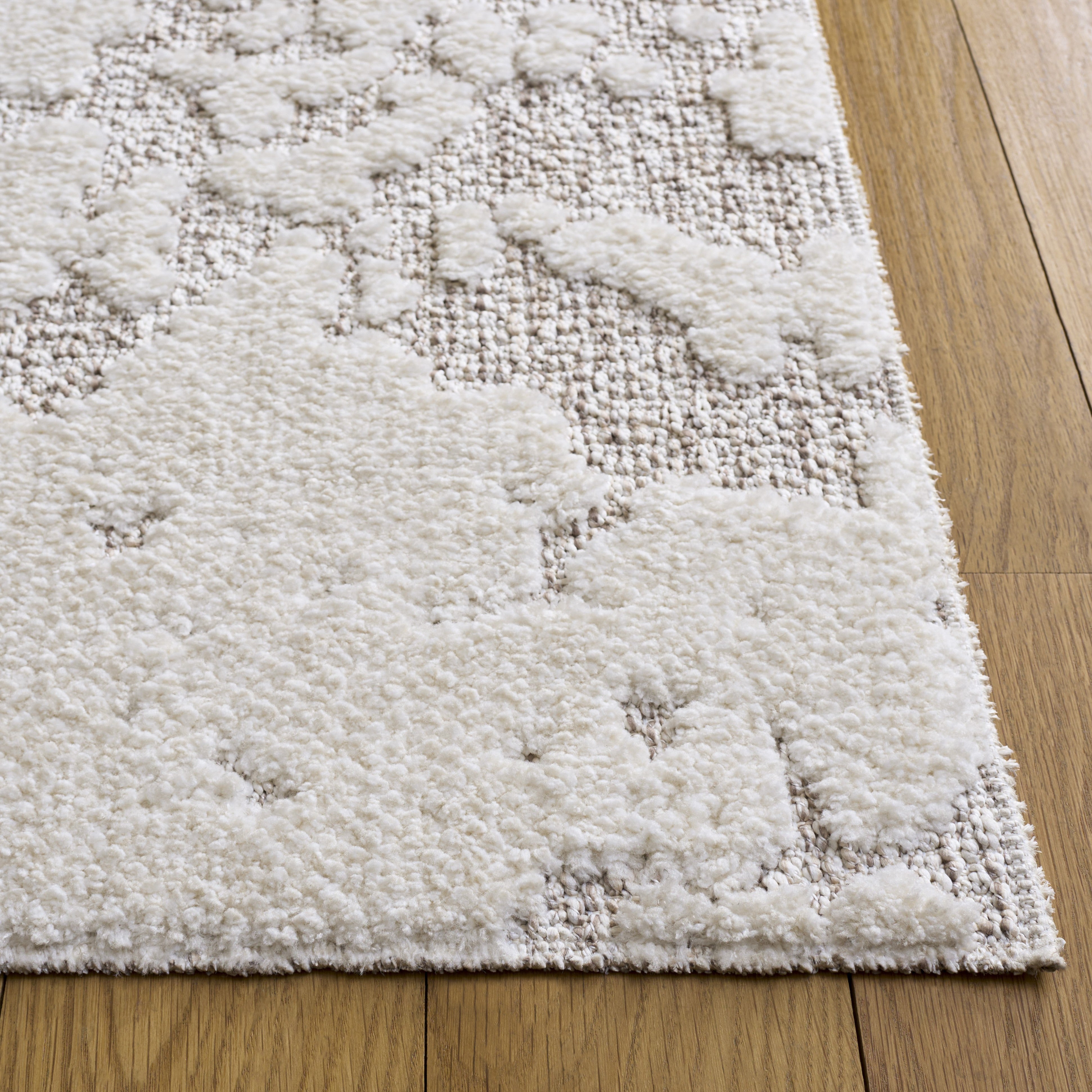 TRENDS 500 – IVORY / TAUPE