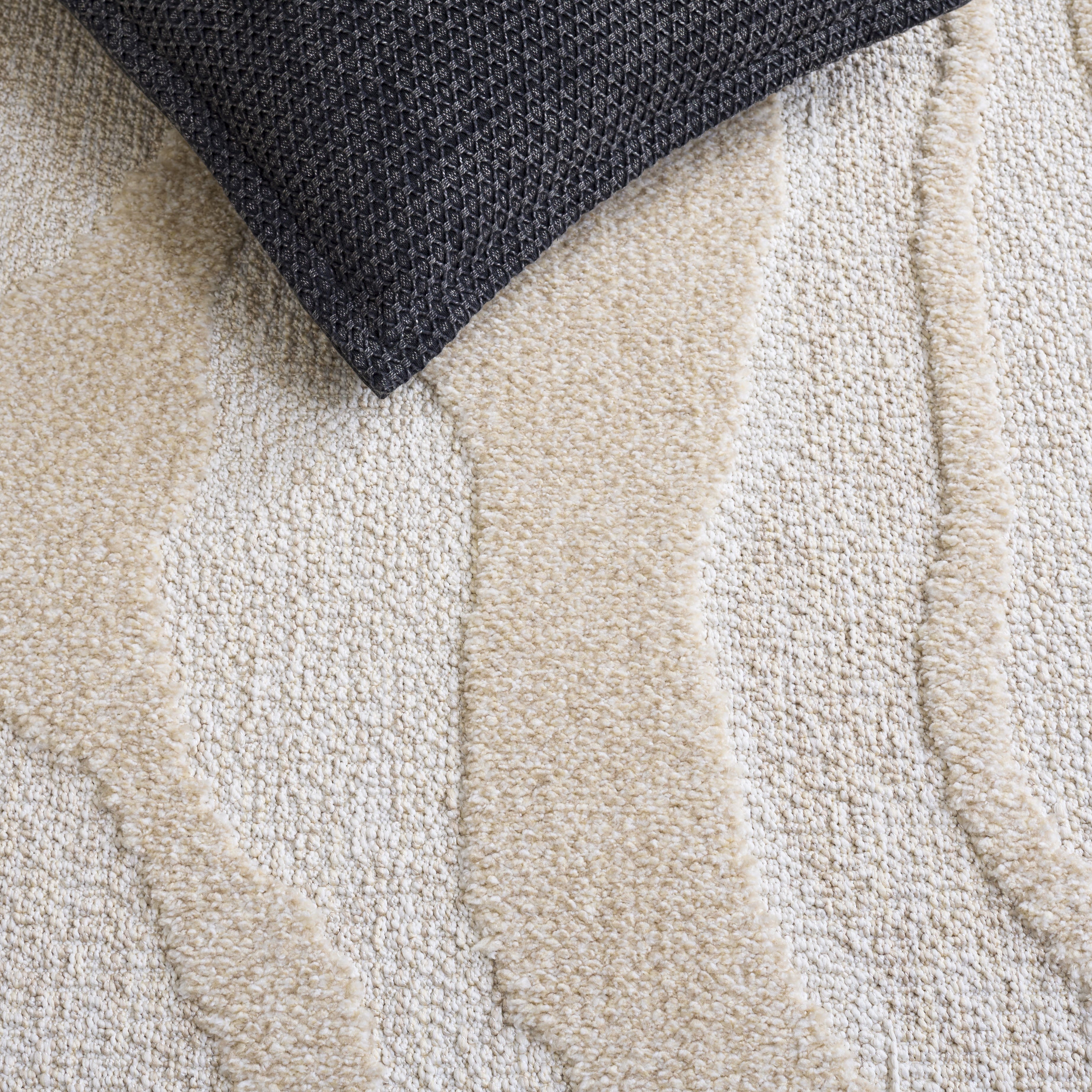 TRENDS 502 – BEIGE / IVORY