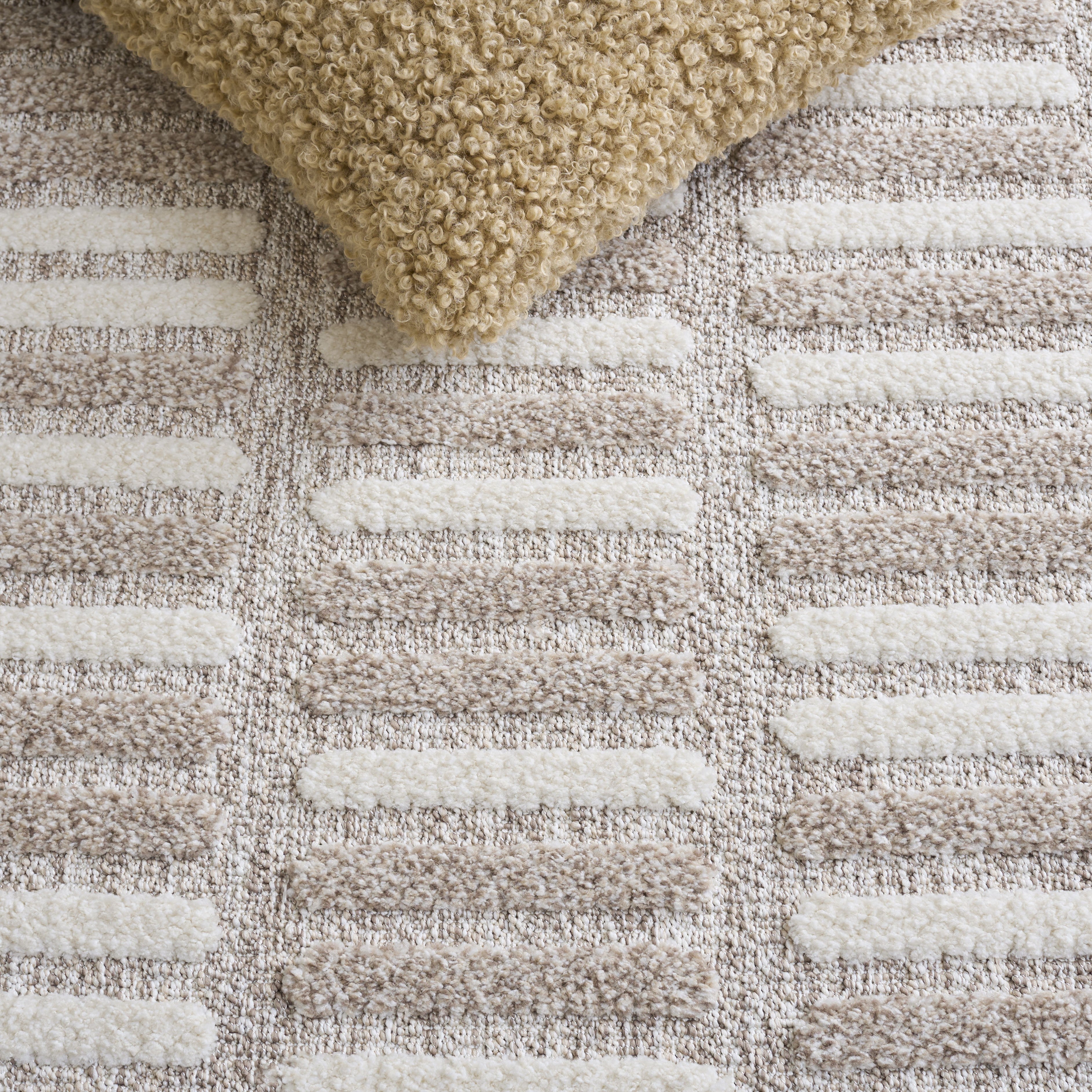 TRENDS 508 – TAUPE / IVORY