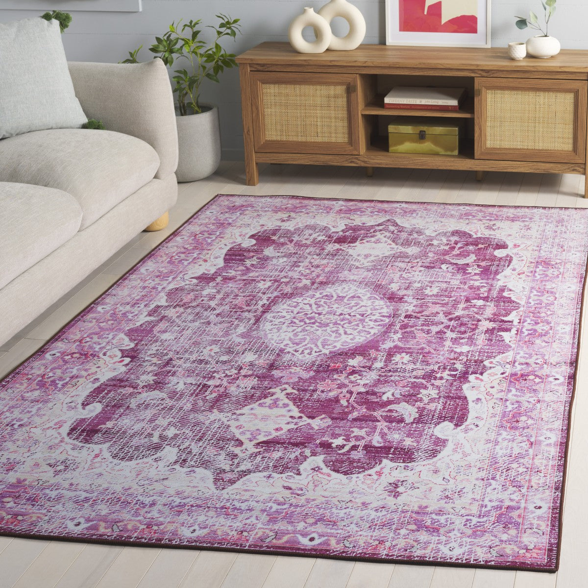 FUCHSIA / PURPLE