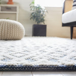 IVORY / NAVY