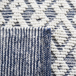 IVORY / NAVY