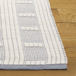 LIGHT BLUE / IVORY