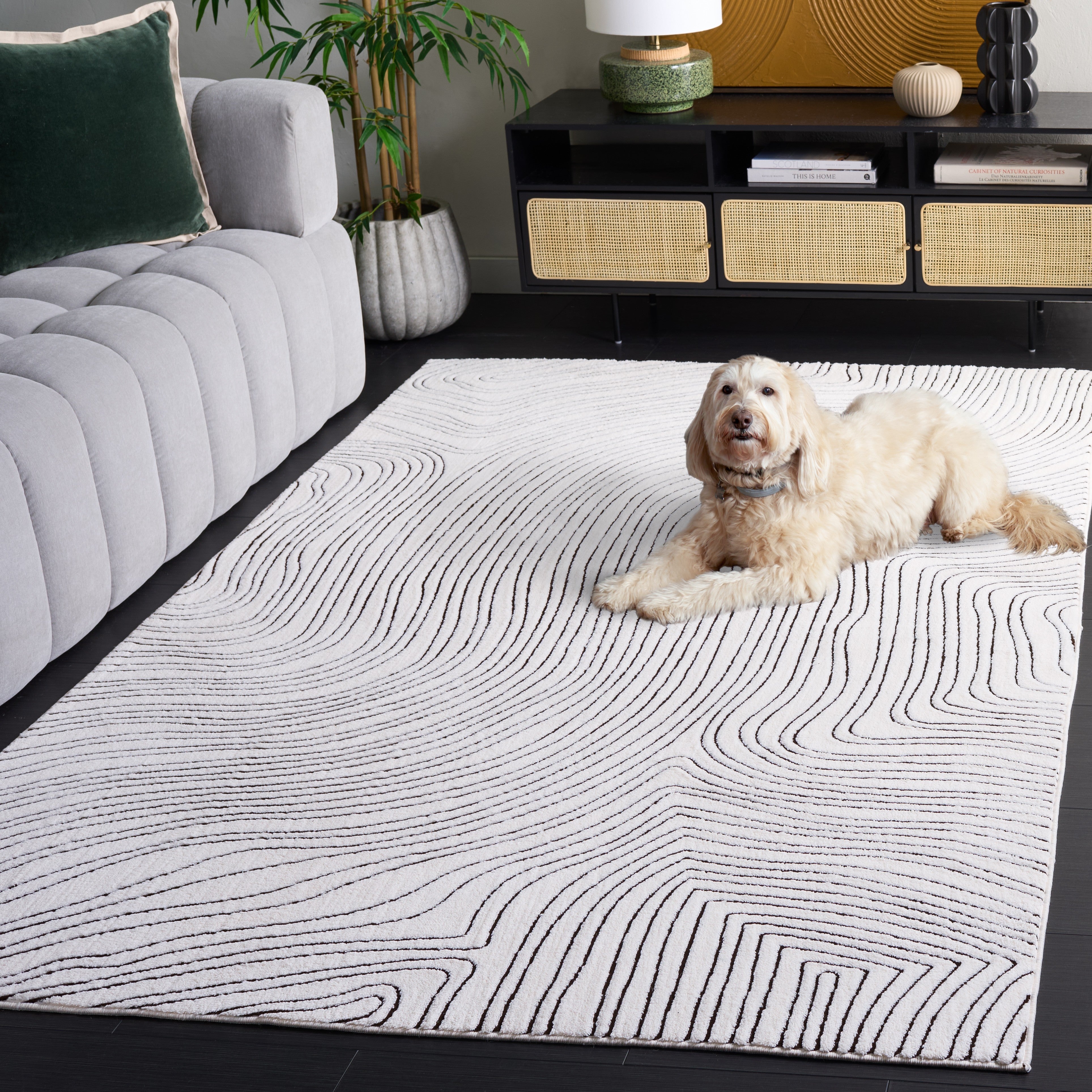 VERSAILLIES 665 – IVORY / BLACK