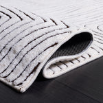 VERSAILLIES 665 – IVORY / BLACK