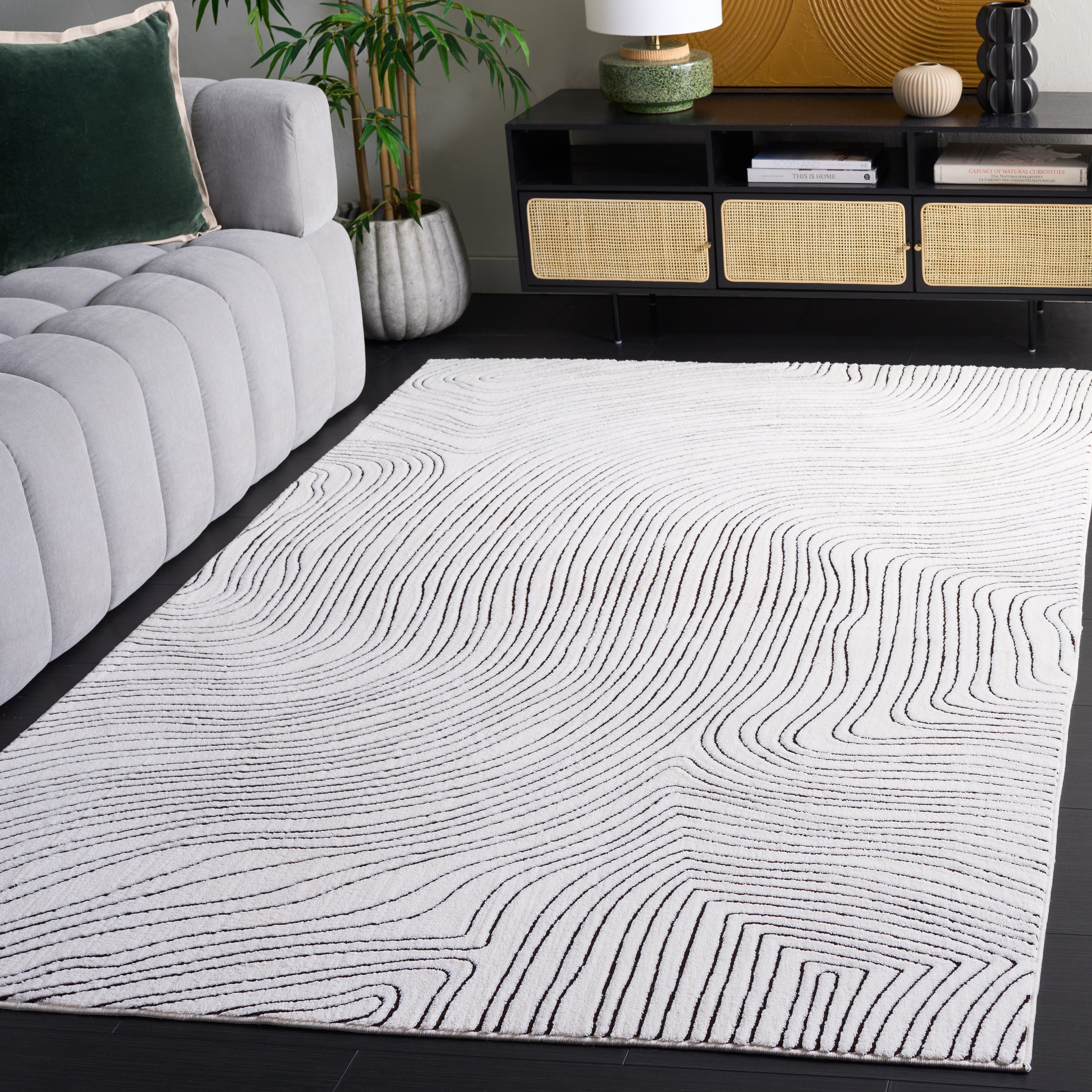 VERSAILLIES 665 – IVORY / BLACK