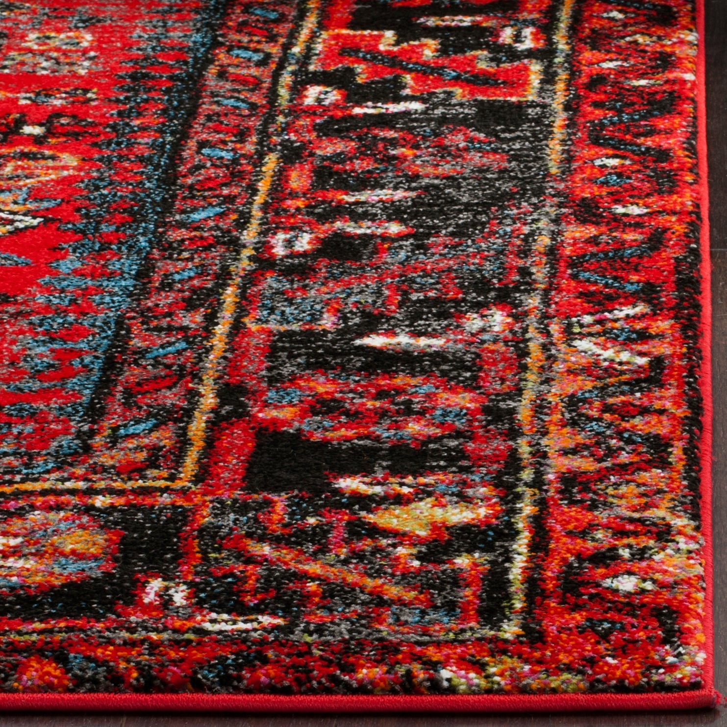 RED / MULTI