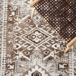BROWN / IVORY