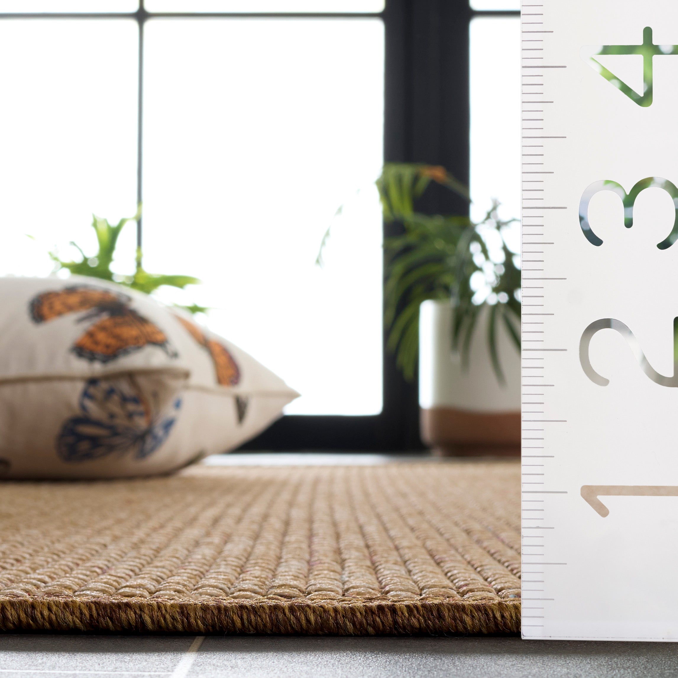 WICKER 150 NATURAL / BROWN
