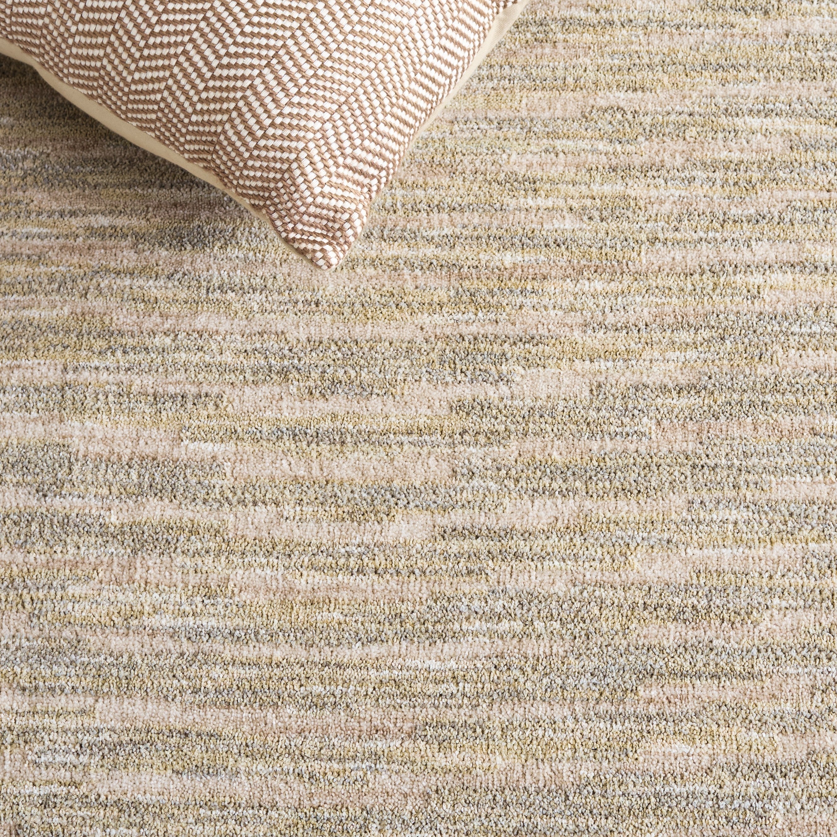 WHITNEY 718 – IVORY / BEIGE