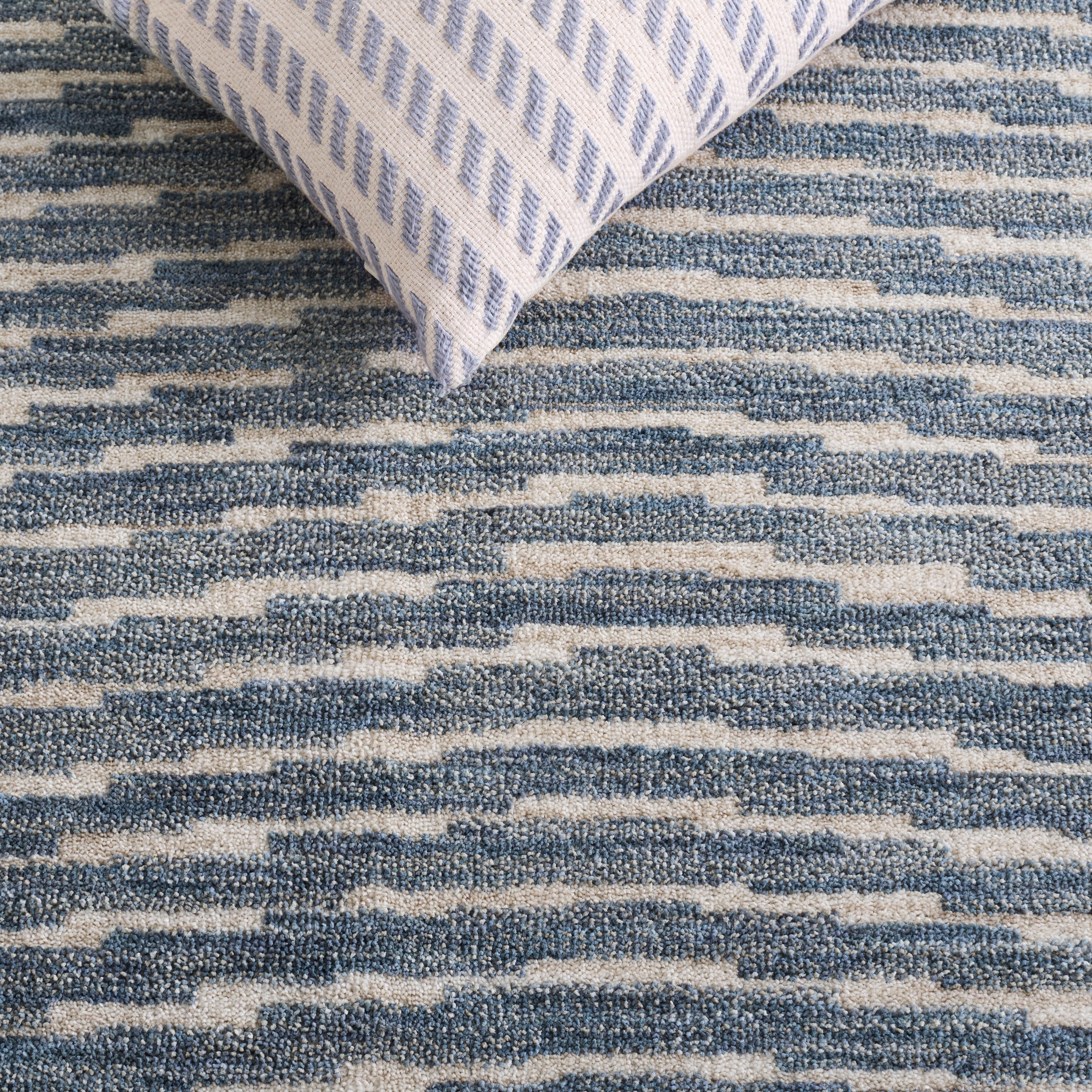 WHITNEY 718 – BLUE / BEIGE