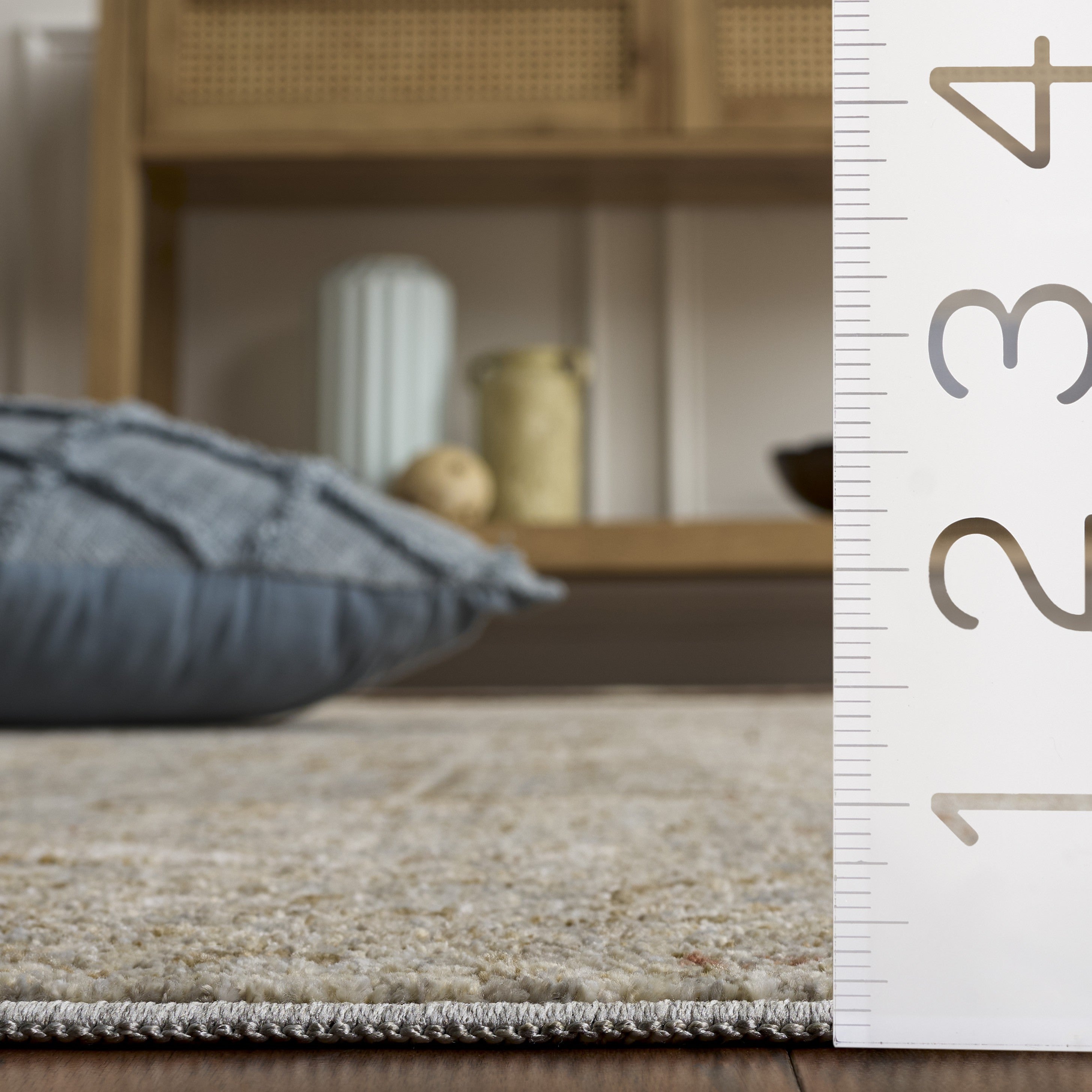 WHITNEY 722 – GREY