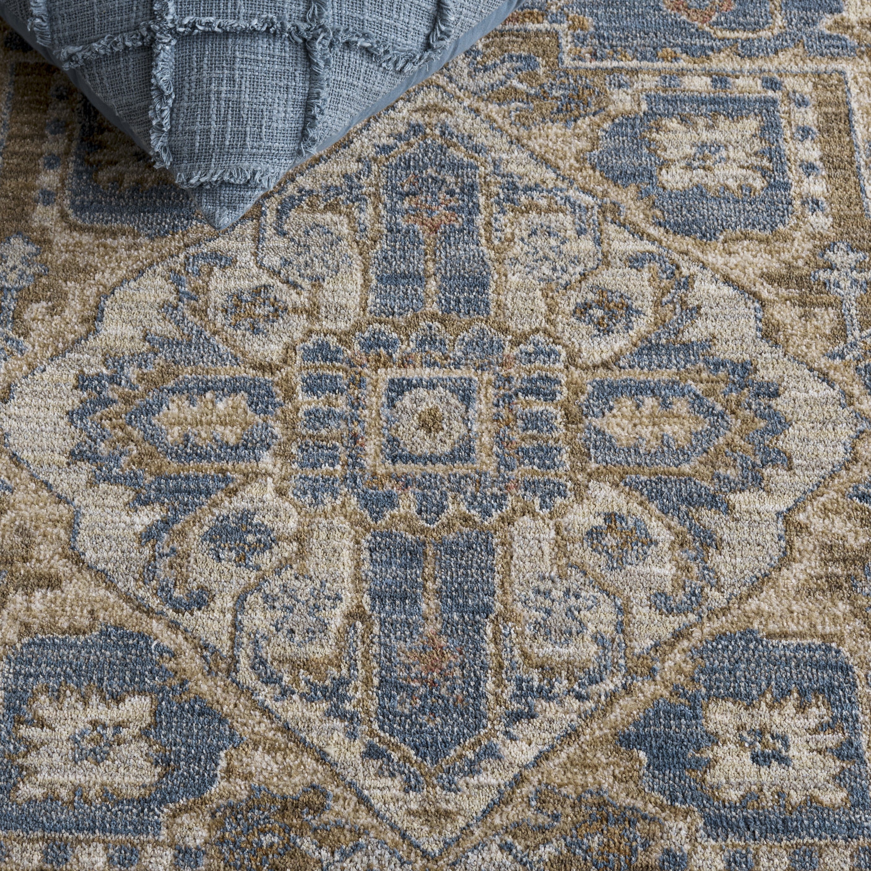 WHITNEY 722 – BLUE