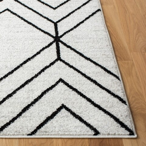 Safavieh Adirondack 241 Grey Rug, ADR241 - Light Grey / Black