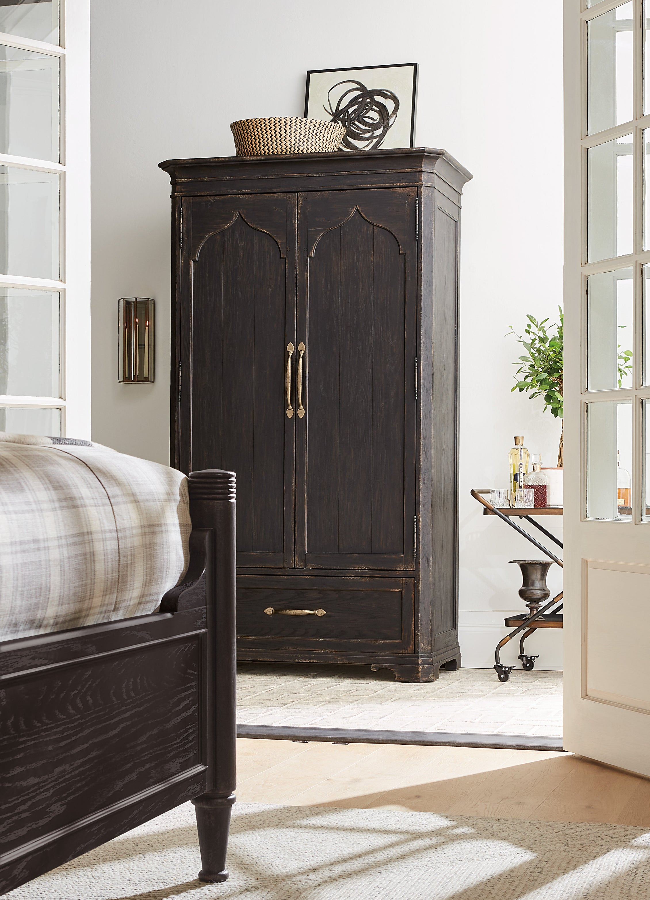Americana Wardrobe | Hooker Furniture - 7050-90013-89