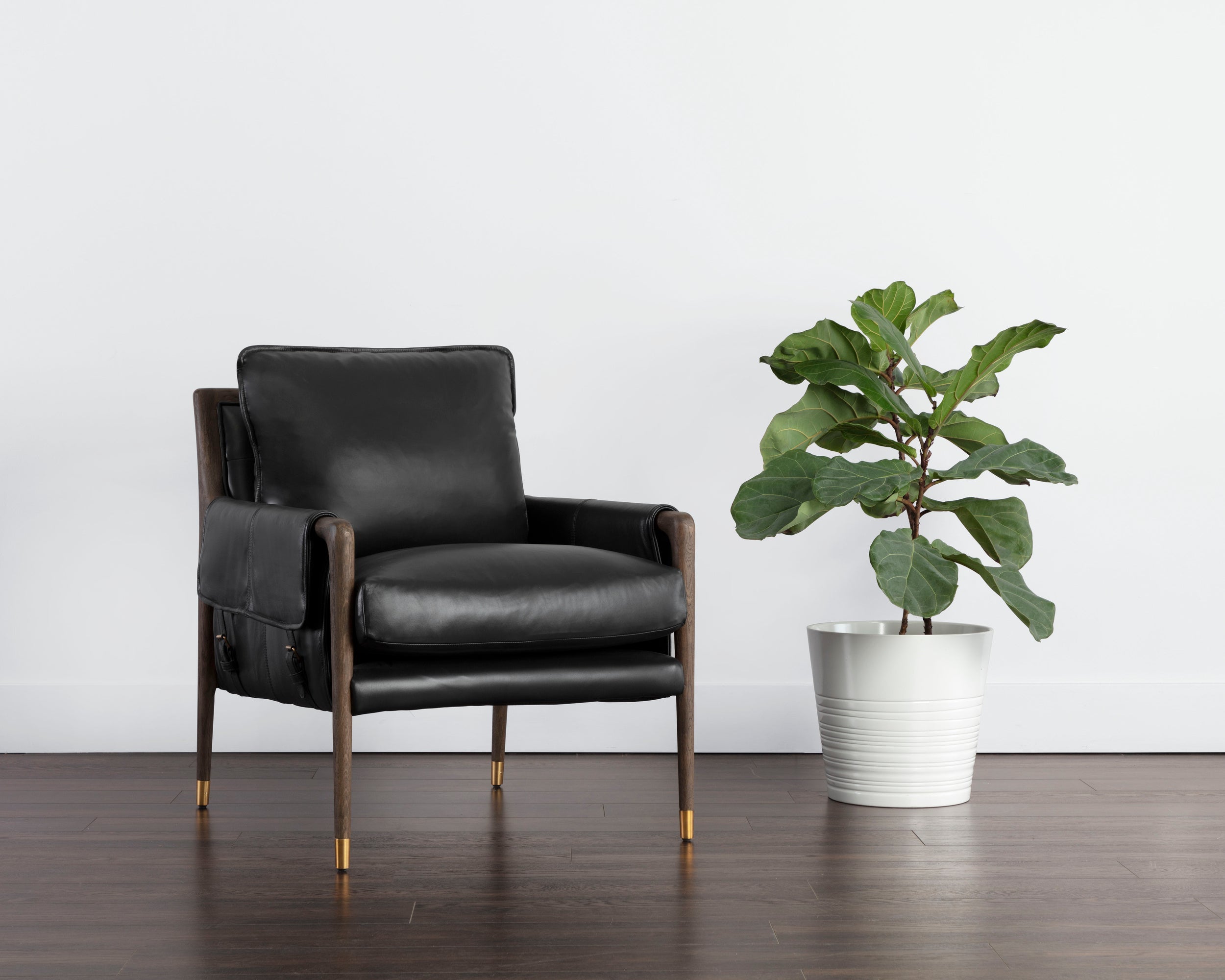 Mauti Armchair - Distressed Brown  Cortina Black Leather