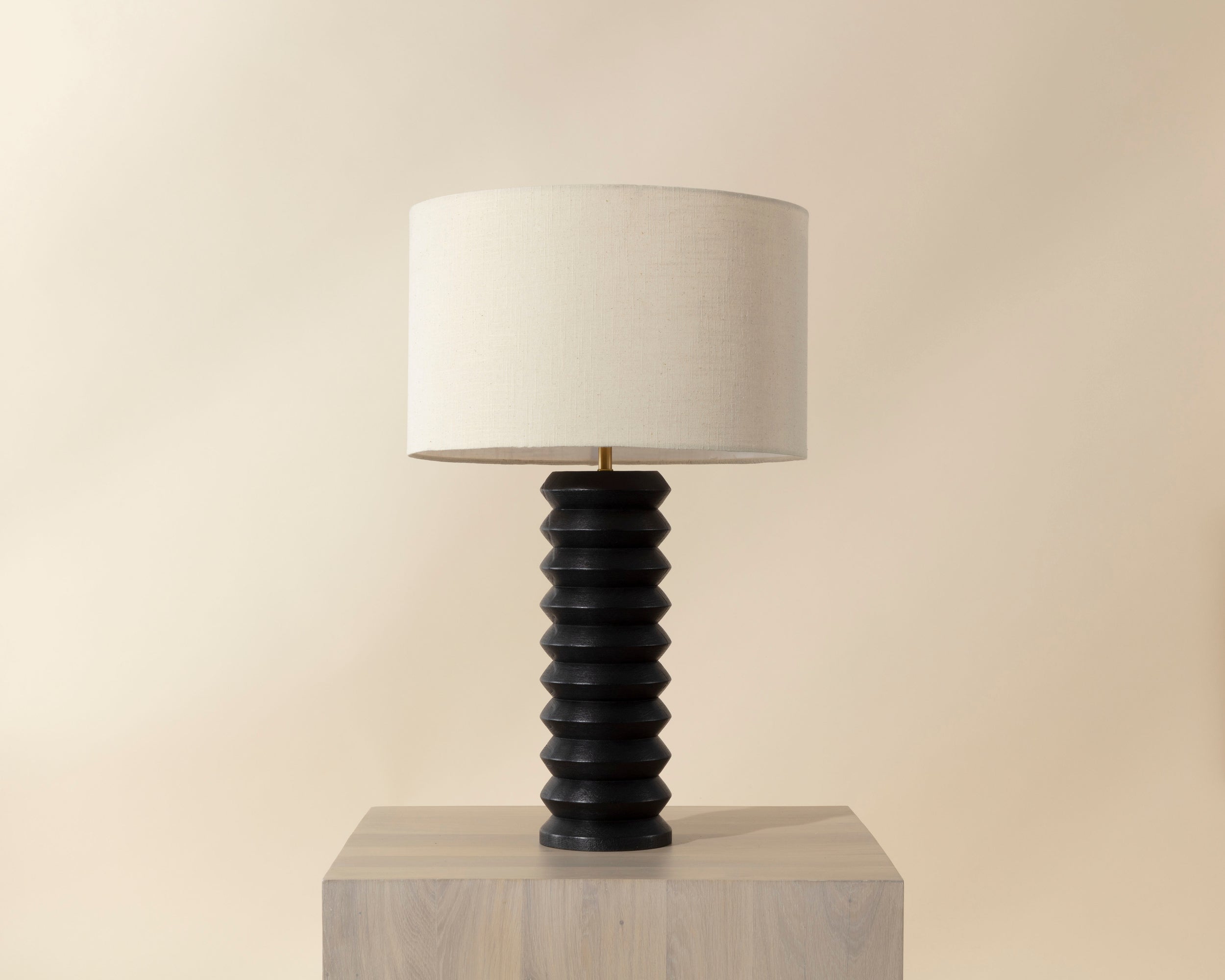 Oletto Table Lamp -