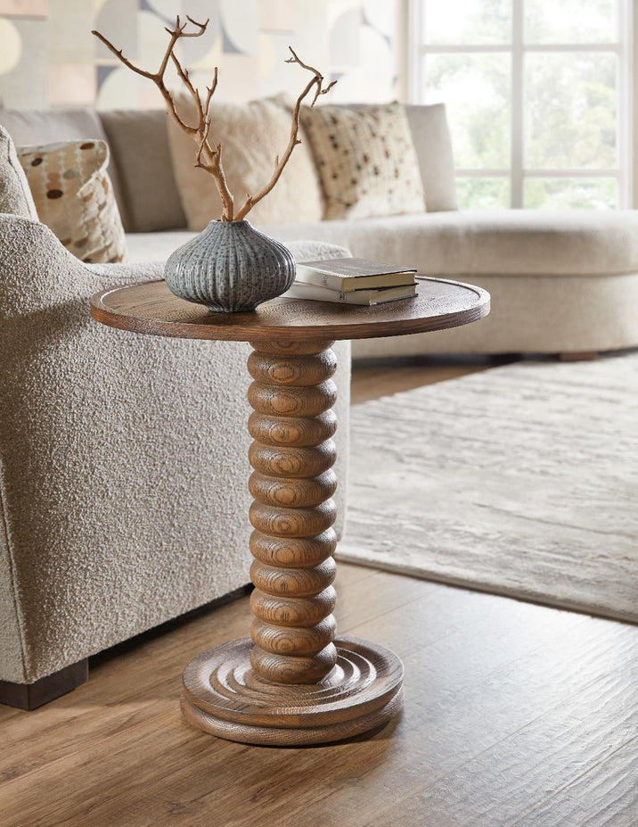 Commerce and Market Spindle Accent Table | Hooker Furniture - 7228-80224-89