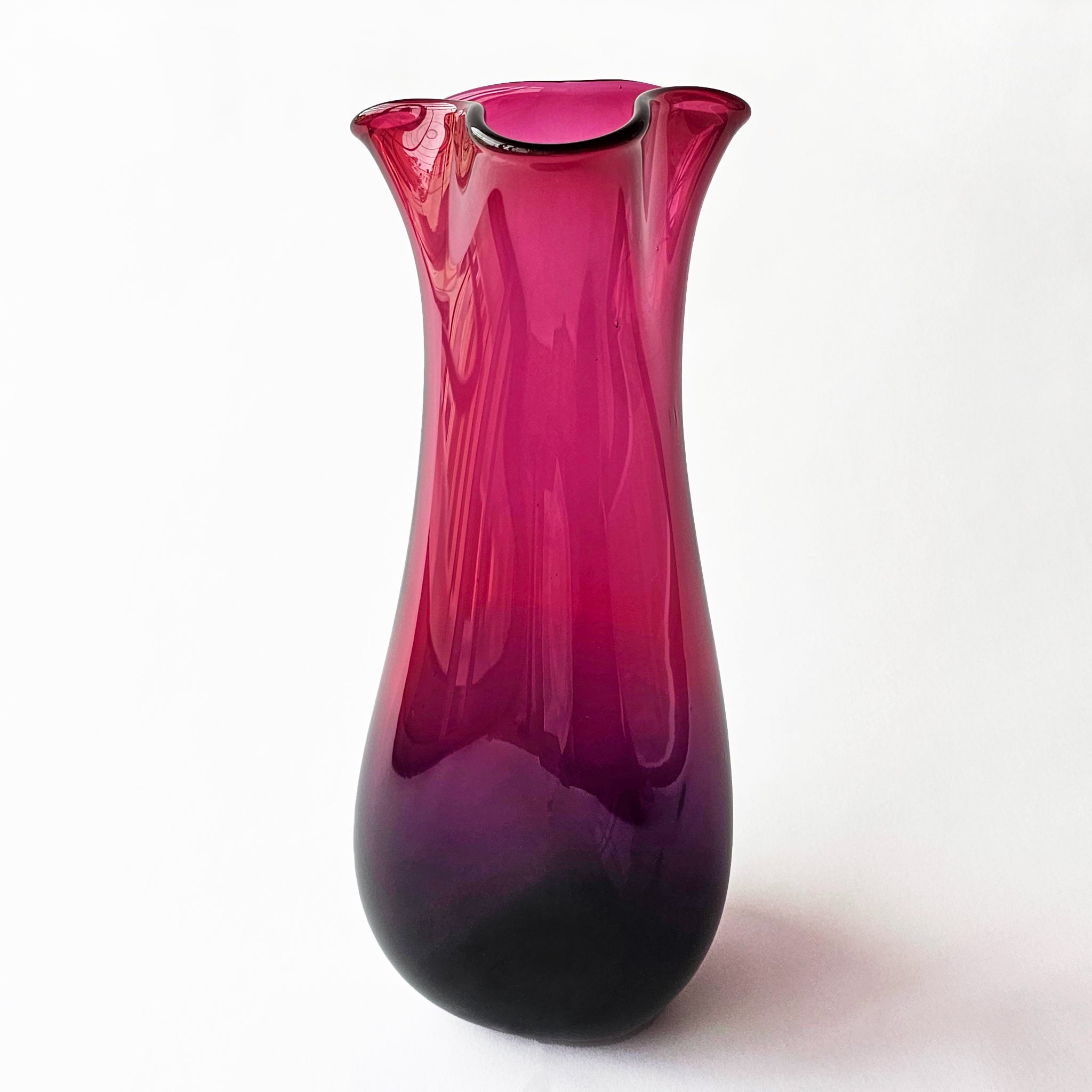 Decorative Crafts Maya Magenta Glass Vase