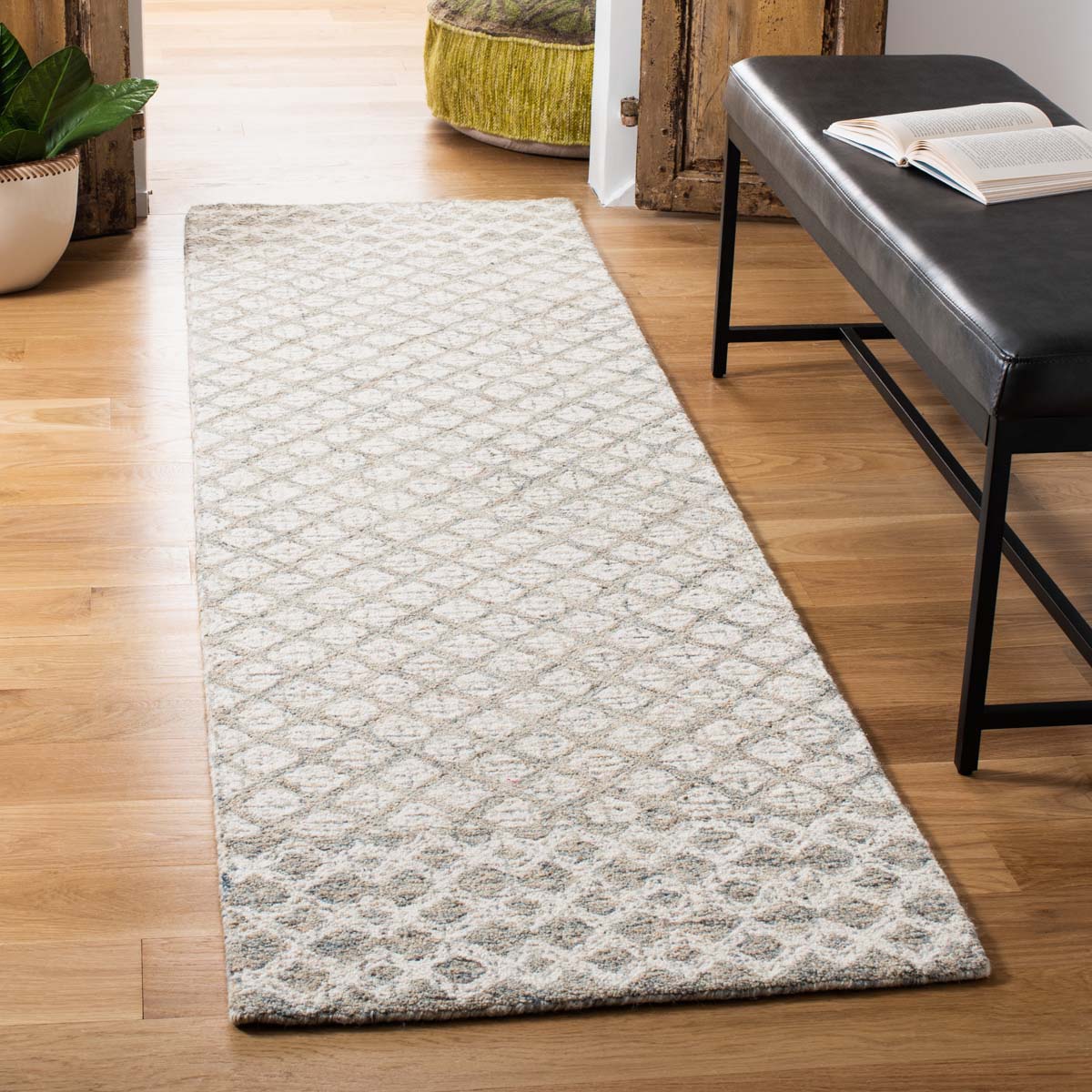 Safavieh Abstract 203 Rug, ABT203 - Ivory / Grey